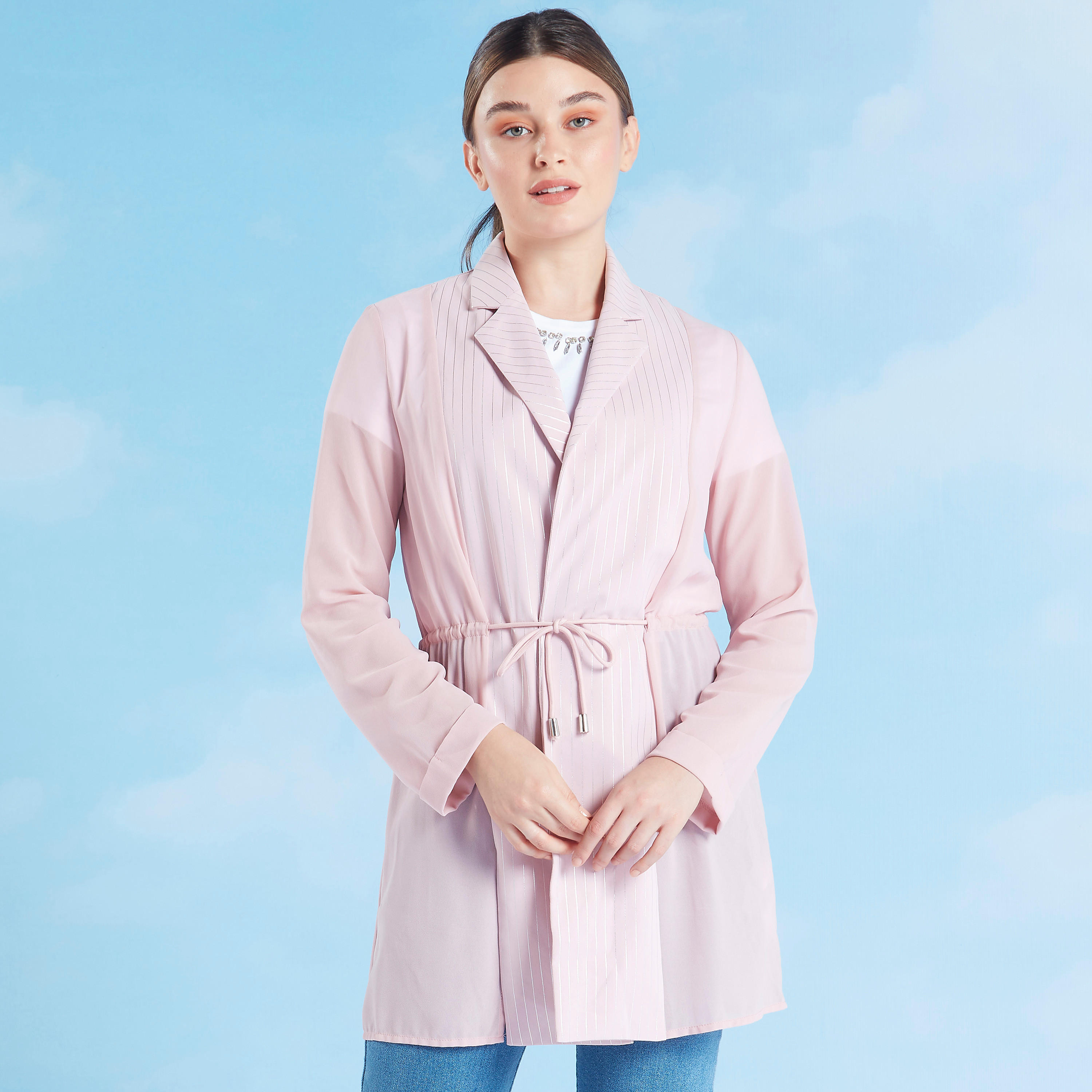 جاكيت بارز الملمس بأكمام طويلة وأربطة من آيكونيك-women-winterwear-coatsandjackets-jackets-image-1