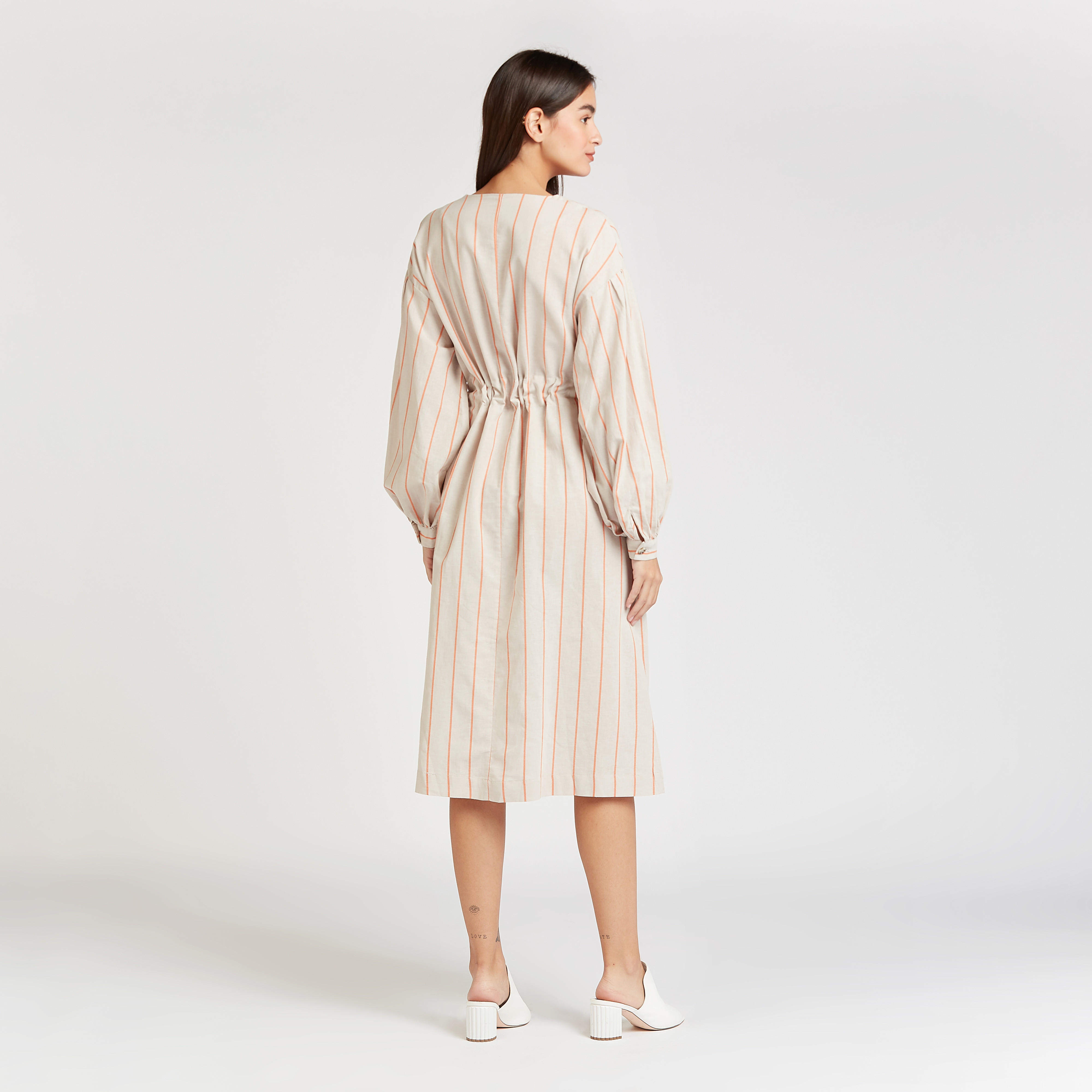 فستان إيه لاين طويل مخطط بأكمام طويلة وأربطة من آيكونيك-women-clothing-dresses-image-4