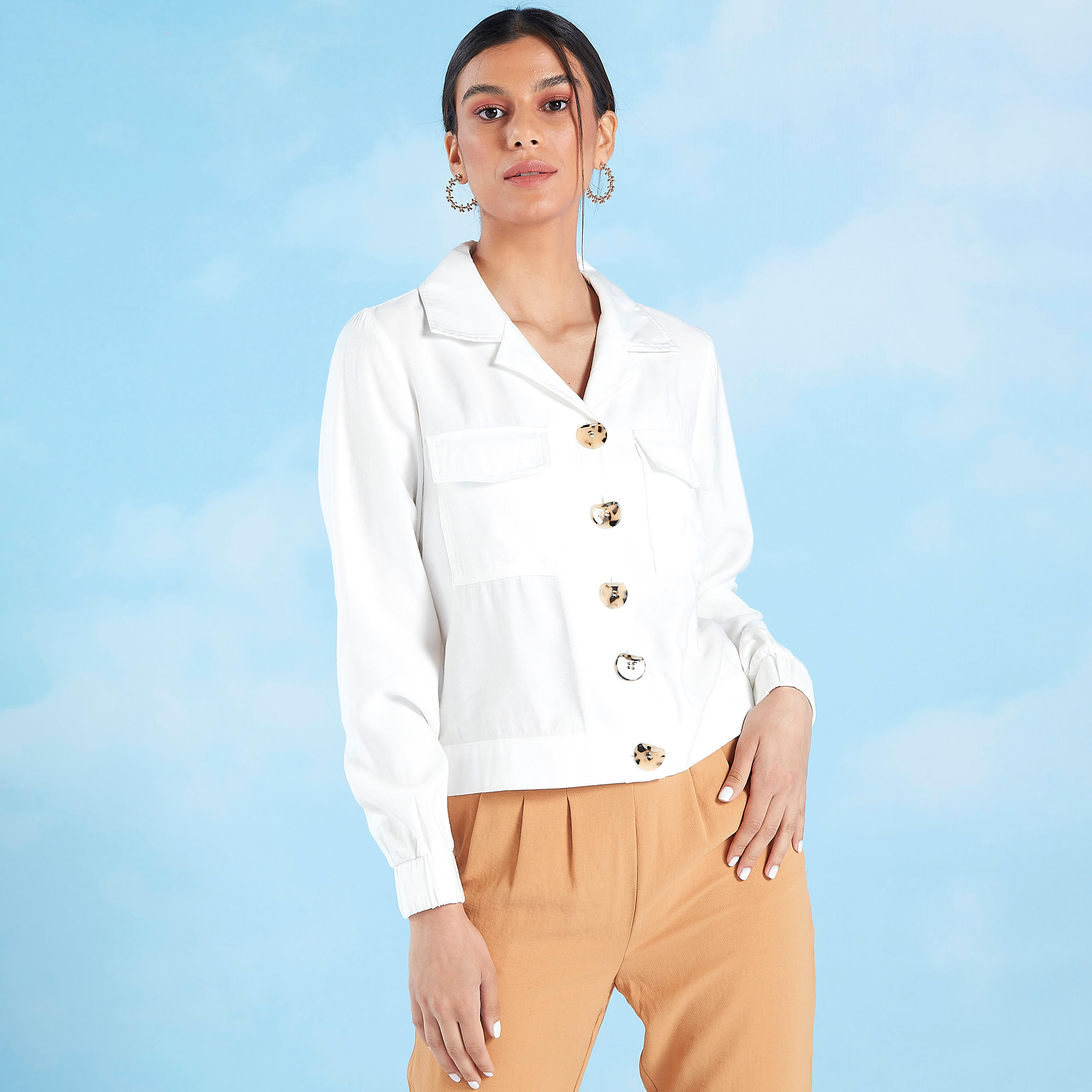 جاكيت سادة بأكمام طويلة وجيوب بطيّة من آيكونيك-women-winterwear-coatsandjackets-jackets-image-1