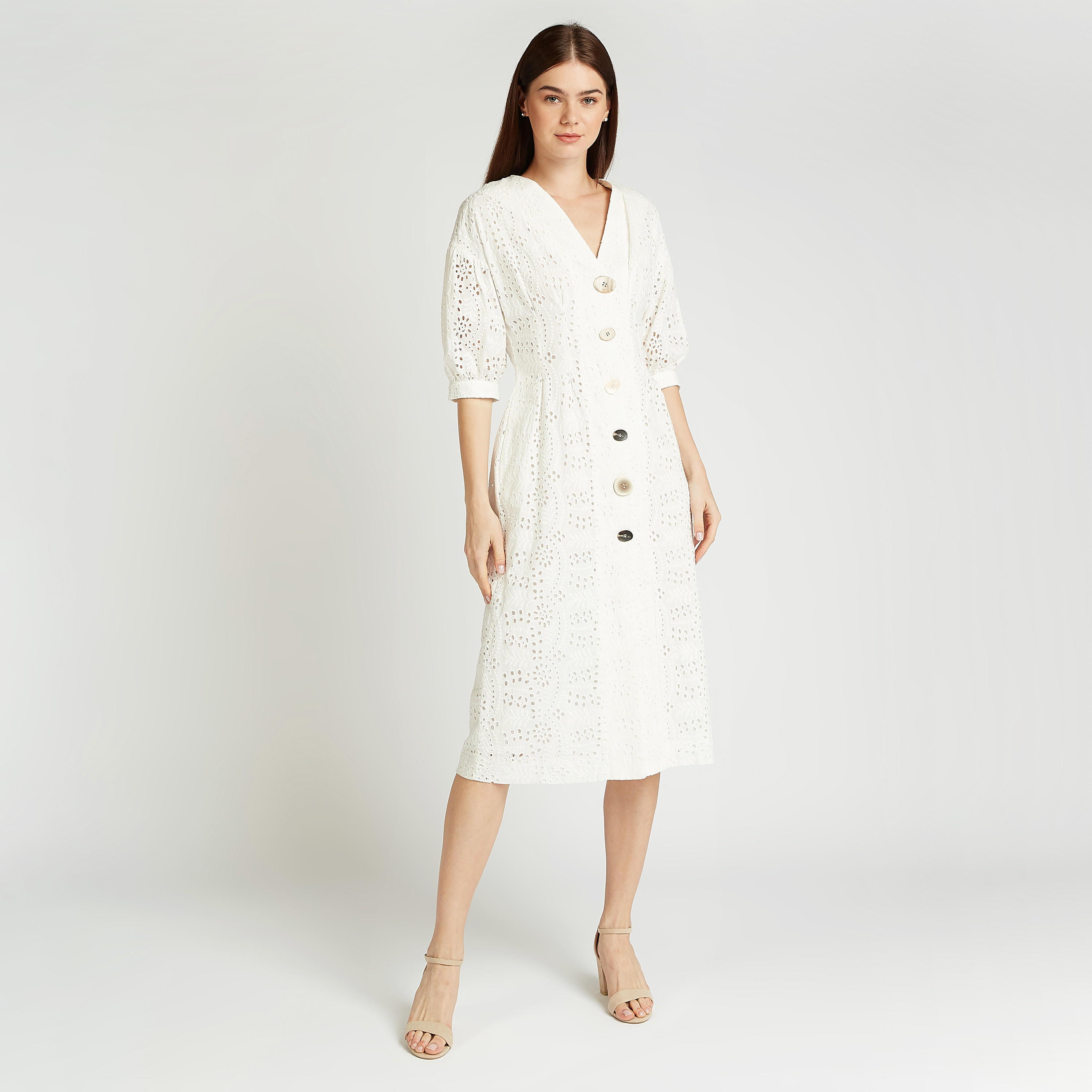 فستان واسع ميدي بتفاصيل شيفلي بياقة v وأكمام 3/4 من آيكونيك-women-clothing-dresses-image-1