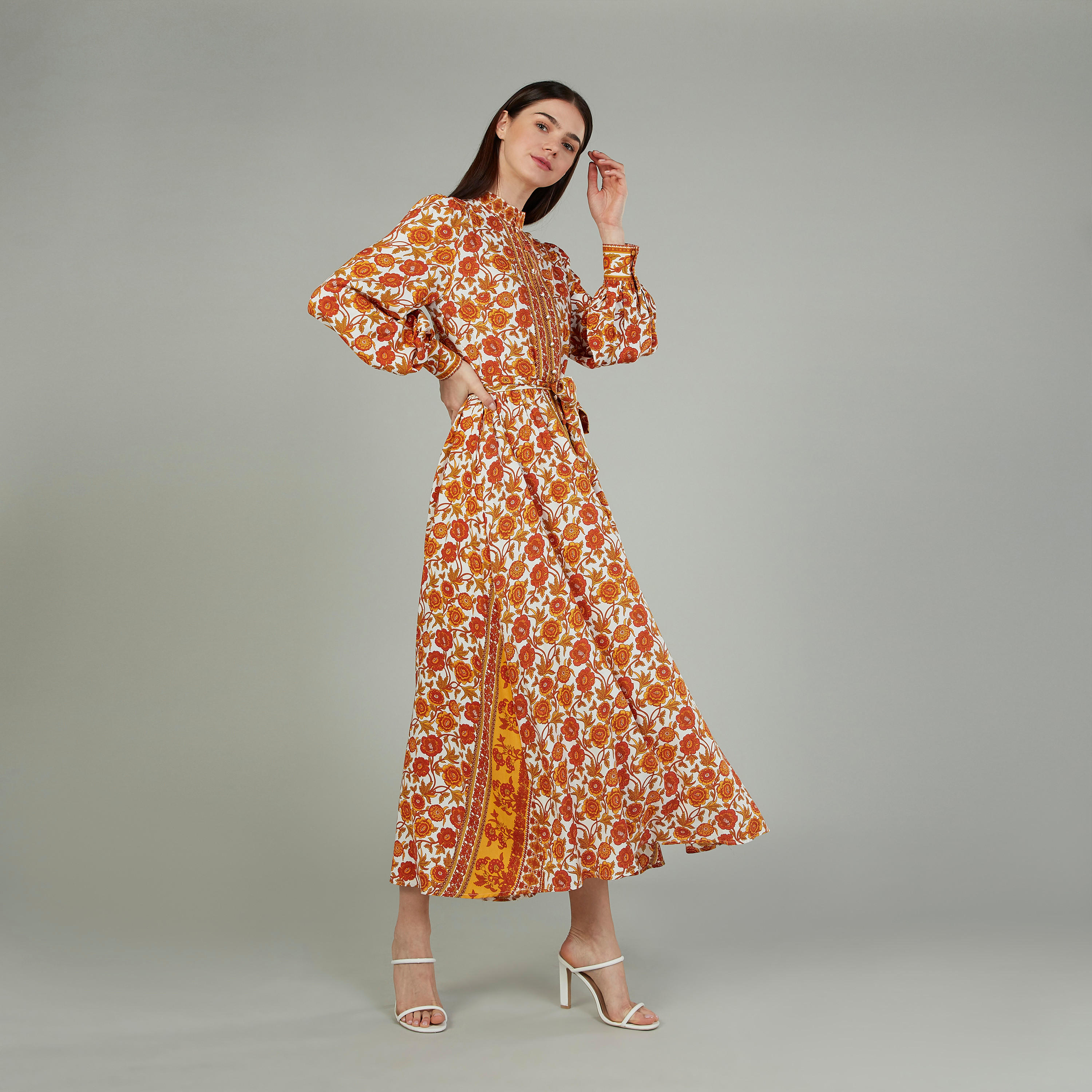 فستان طويل ايه لاين بياقة عالية وأكمام طويلة وطبعات من آيكونيك-women-clothing-dresses-image-2