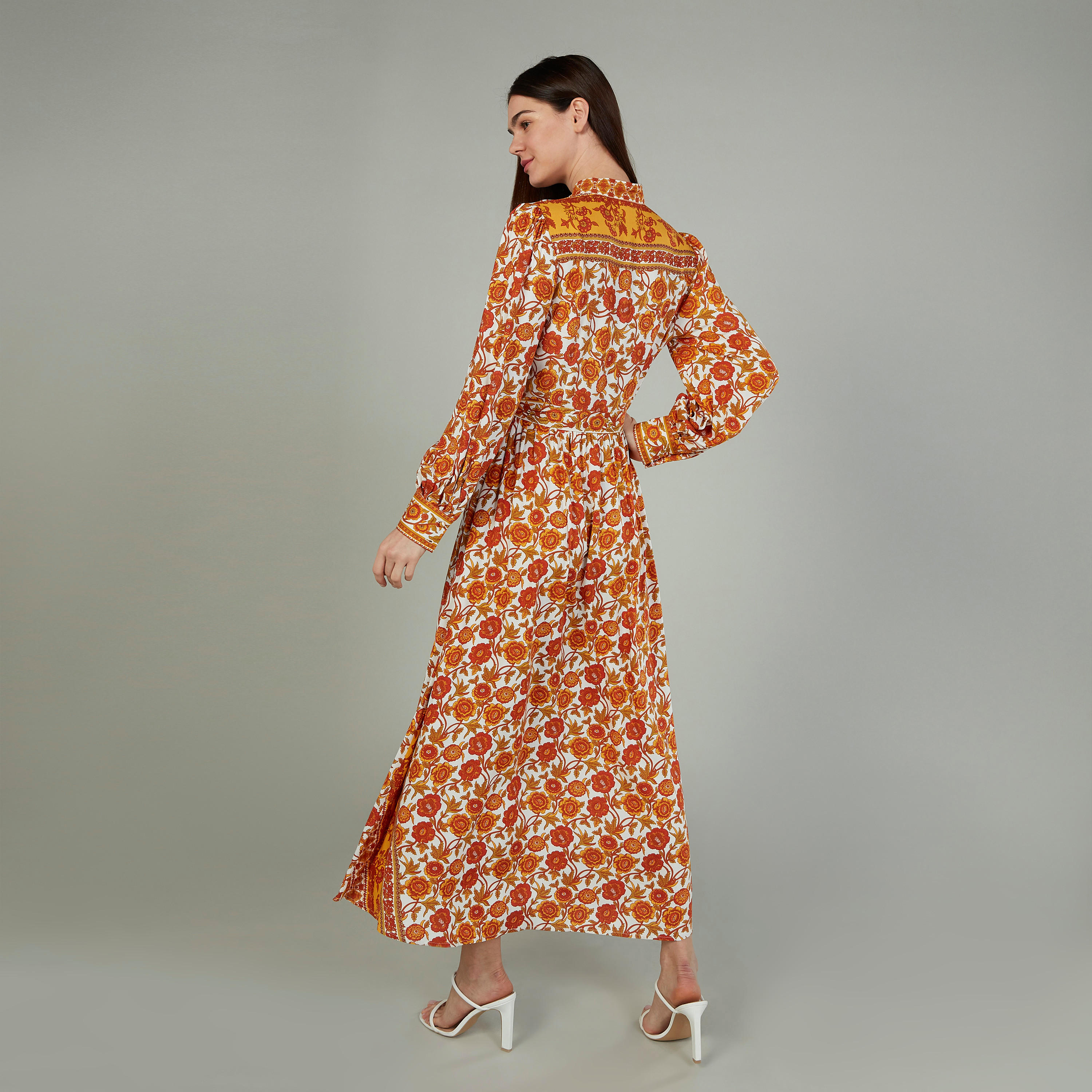 فستان طويل ايه لاين بياقة عالية وأكمام طويلة وطبعات من آيكونيك-women-clothing-dresses-image-4