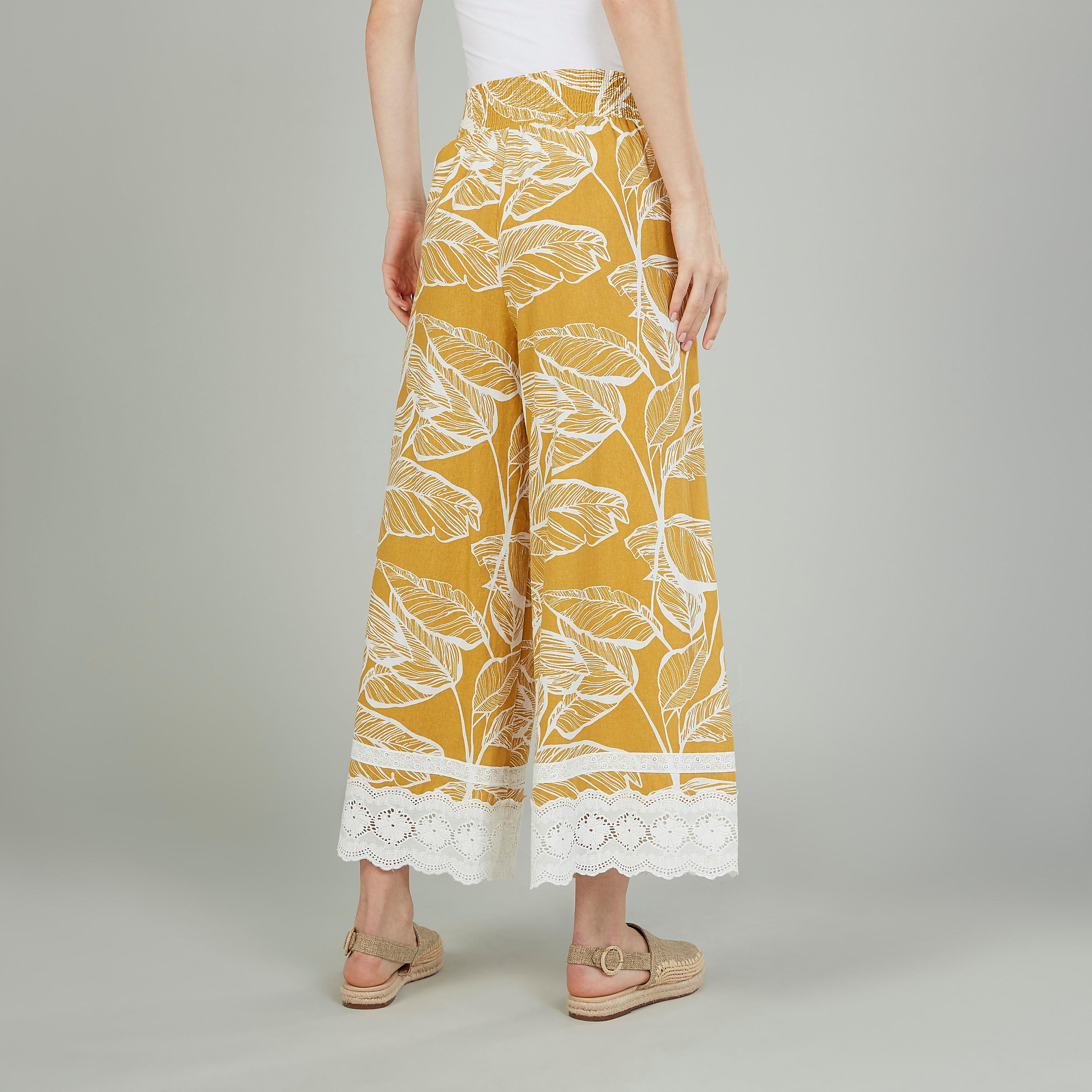 بنطلون بلازو بتفاصيل جيوب وطبعات من آيكونيك-women-clothing-bottoms-trousers-image-4