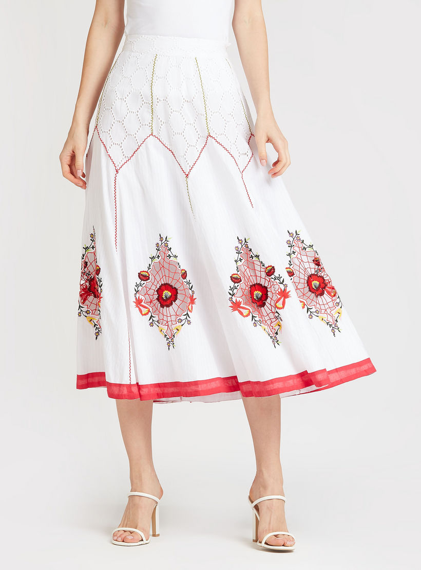 تنورة ميدي ايه لاين مطرّزة بخصر مطّاطي من آيكونيك-women-clothing-bottoms-skirts-image-1