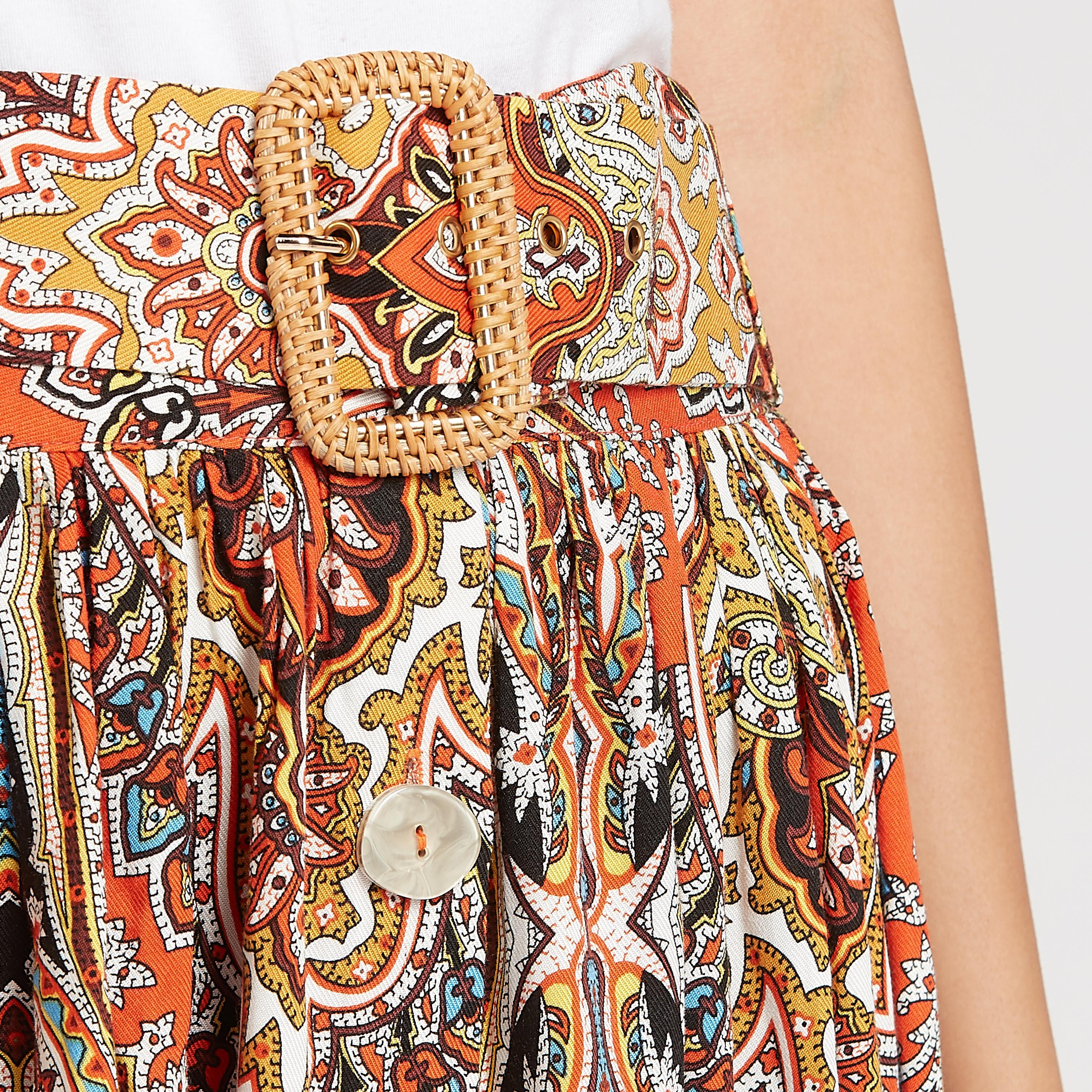 تنورة إيه لاين ميدي بطبعات من آيكونيك-women-clothing-bottoms-skirts-image-3
