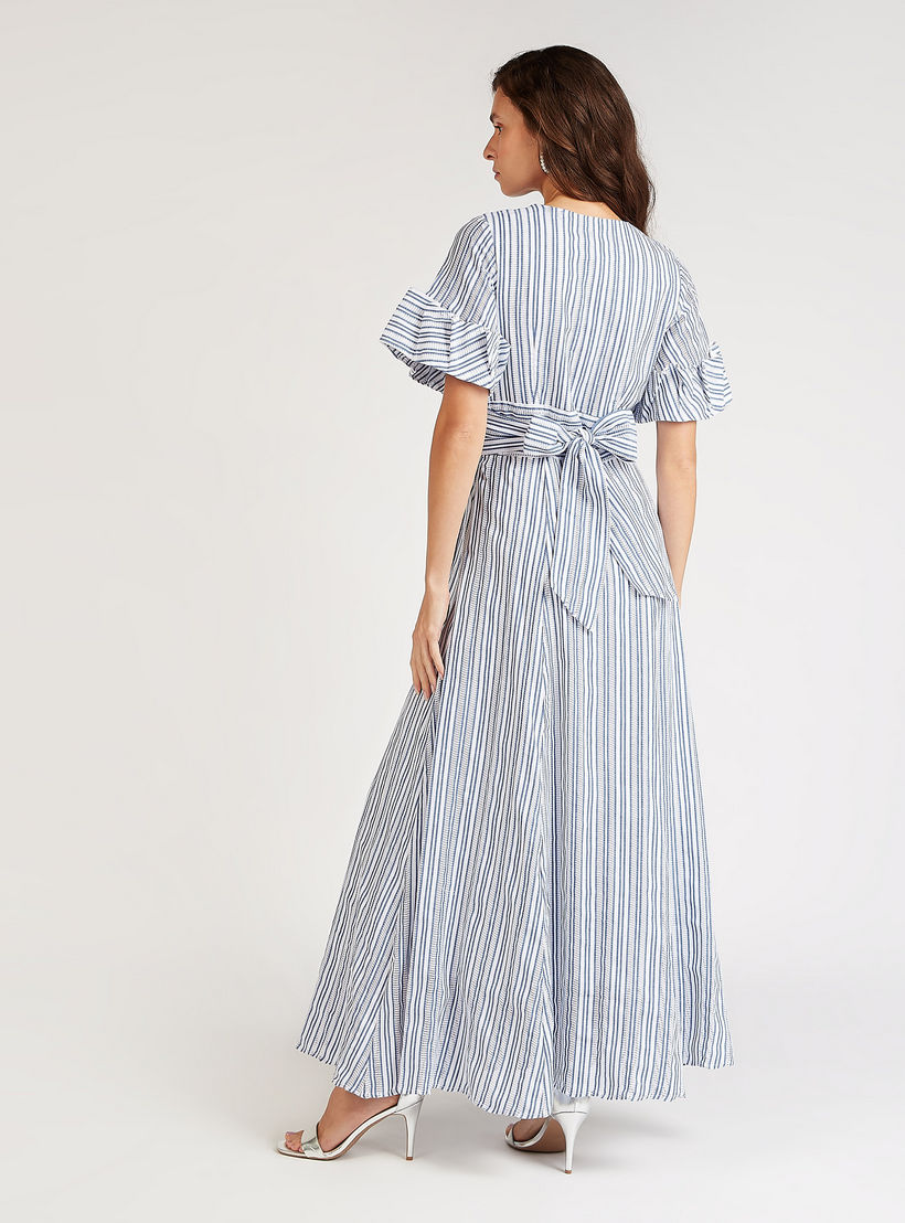 فستان إيه لاين طويل مخطط بياقة V وأكمام مكشكشة من آيكونيك-women-clothing-dresses-image-4
