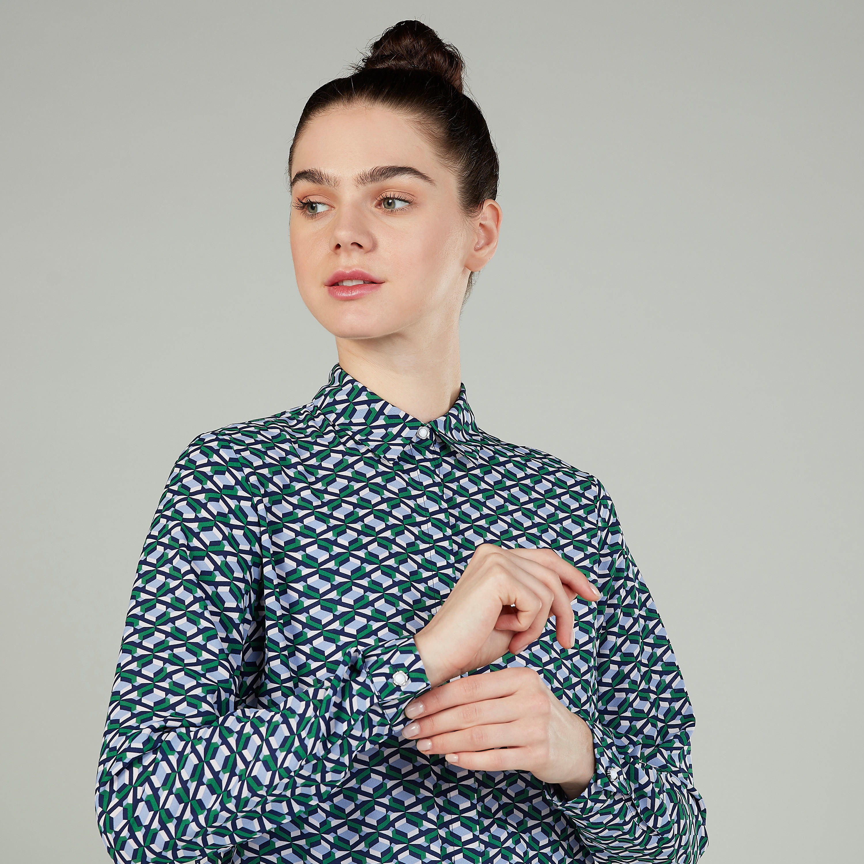 Iconic Print Top with Spread Collar and Long Sleeves-women-clothing-shirtsandblouses-blouses-image-3