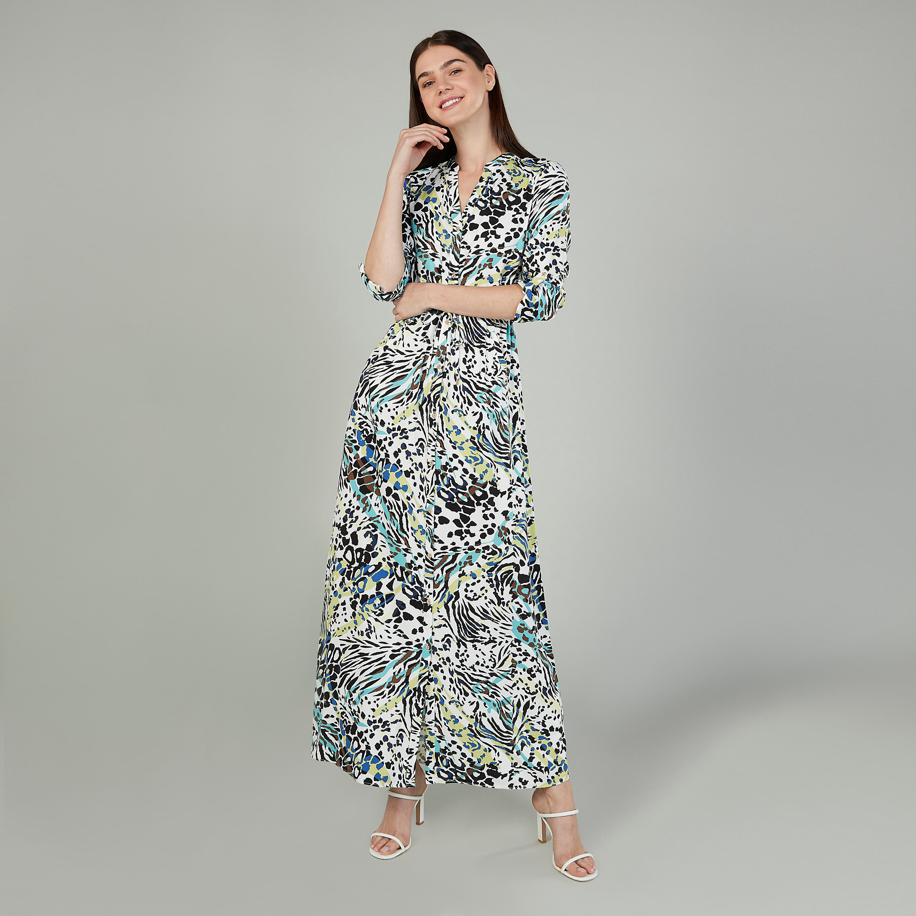 فستان قميص طويل بأكمام طويلة وجيوب وطبعات من آيكونيك-women-clothing-dresses-image-2