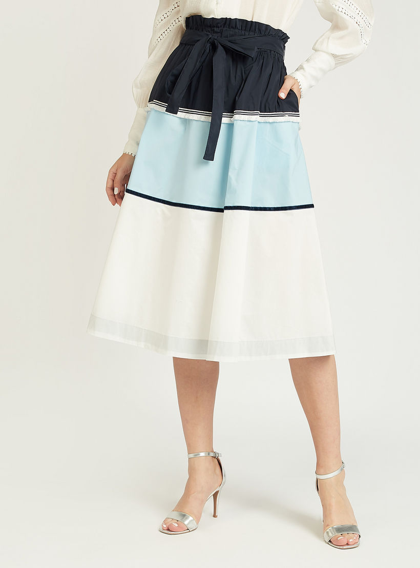 تنورة بقصة واسعة بقوالب ملونة بخصرمطاطي مرتفع من آيكونيك-women-clothing-bottoms-skirts-image-1