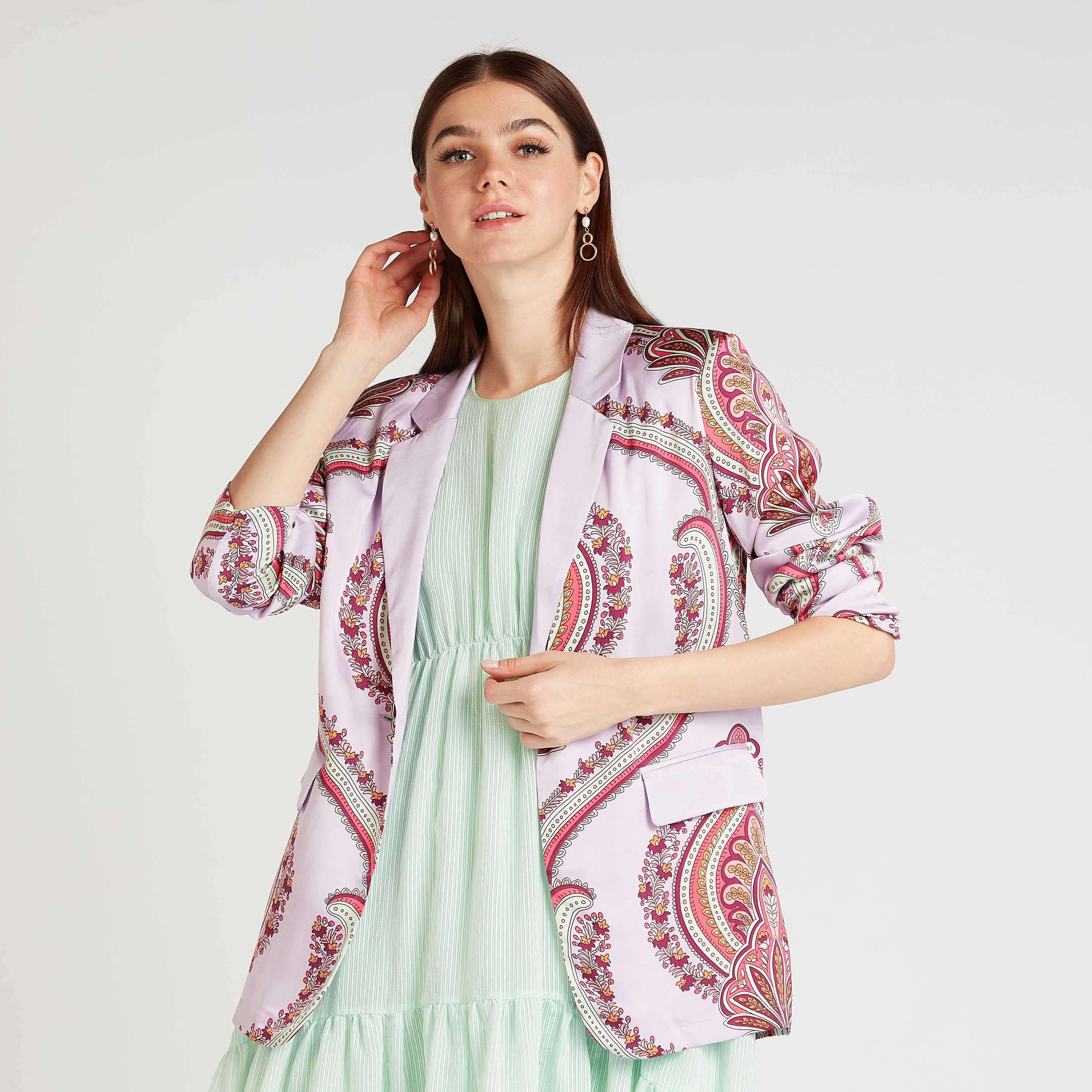 Iconic Paisley Print Jacket with Notched Lapel and Long Sleeves-women-clothing-coatsandjackets-blazers-image-1