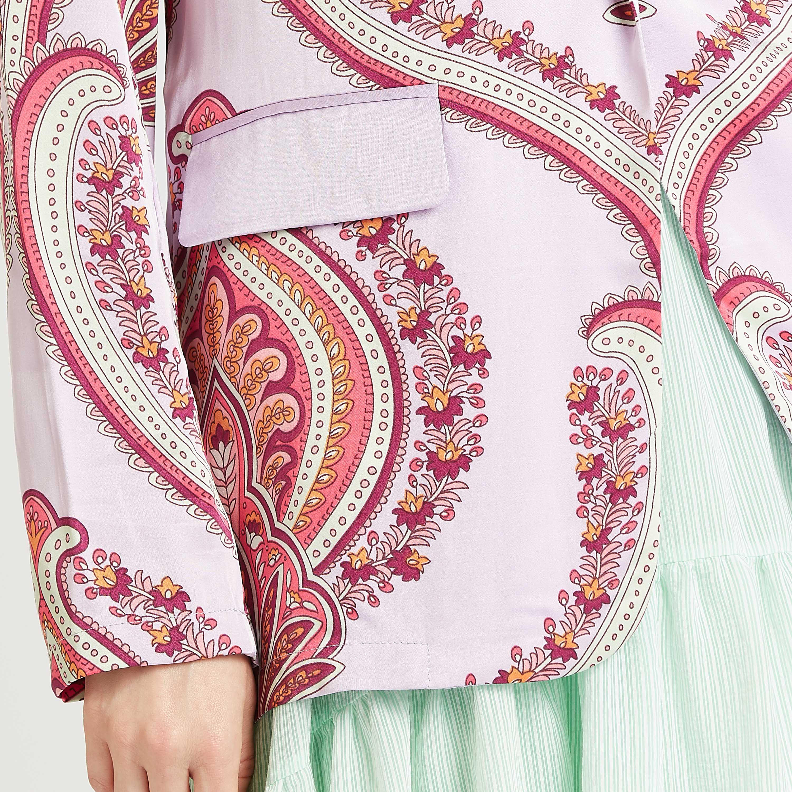 Iconic Paisley Print Jacket with Notched Lapel and Long Sleeves-women-clothing-coatsandjackets-blazers-image-3