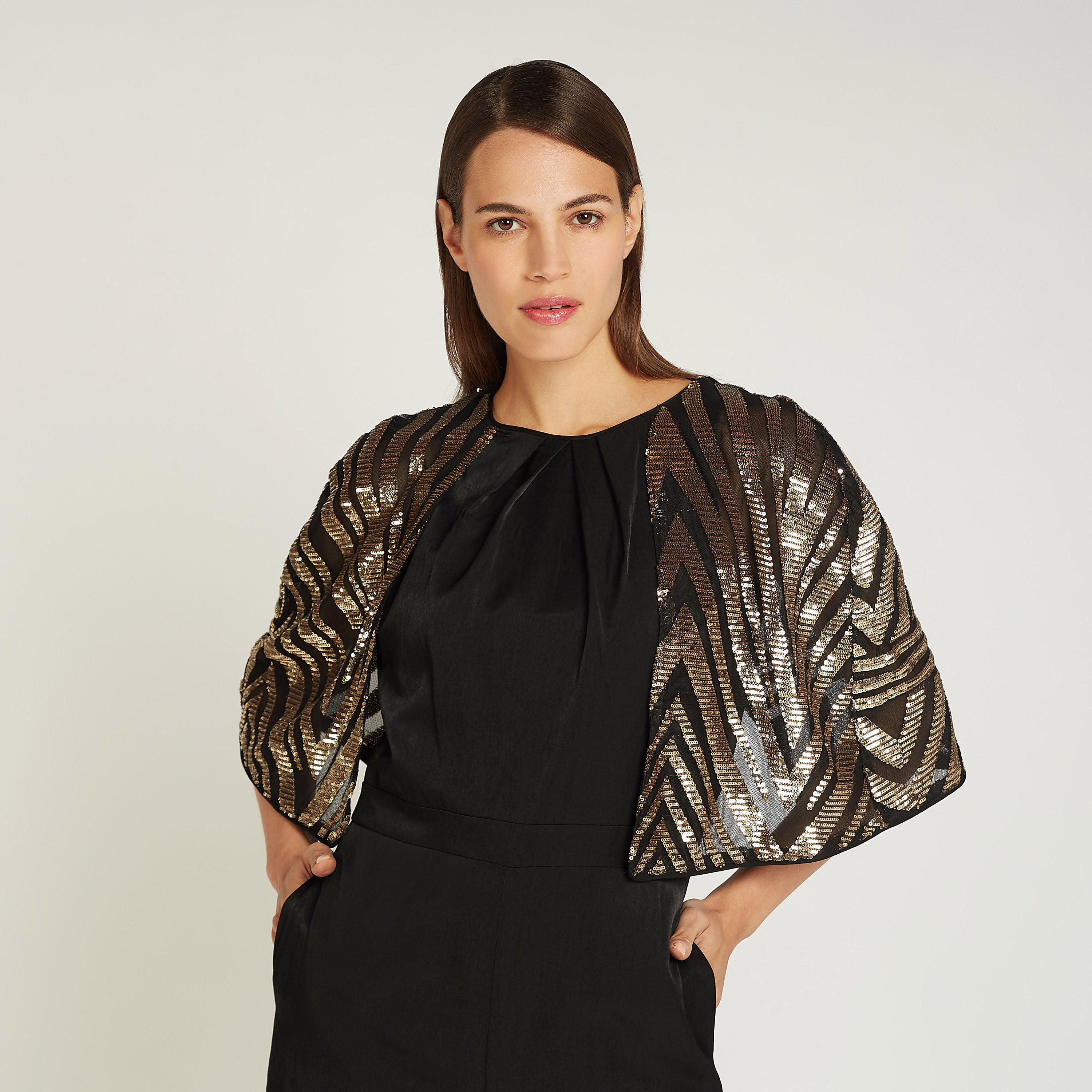 أفرول بياقة قارب و بتفاصيل حيوب و ترتر من آيكونيك-women-clothing-jumpsuits-image-3
