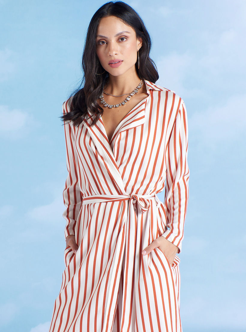 معطف مقلّم بأكمام طويلة وأربطة من آيكونيك-women-clothing-coatsandjackets-coats-image-2
