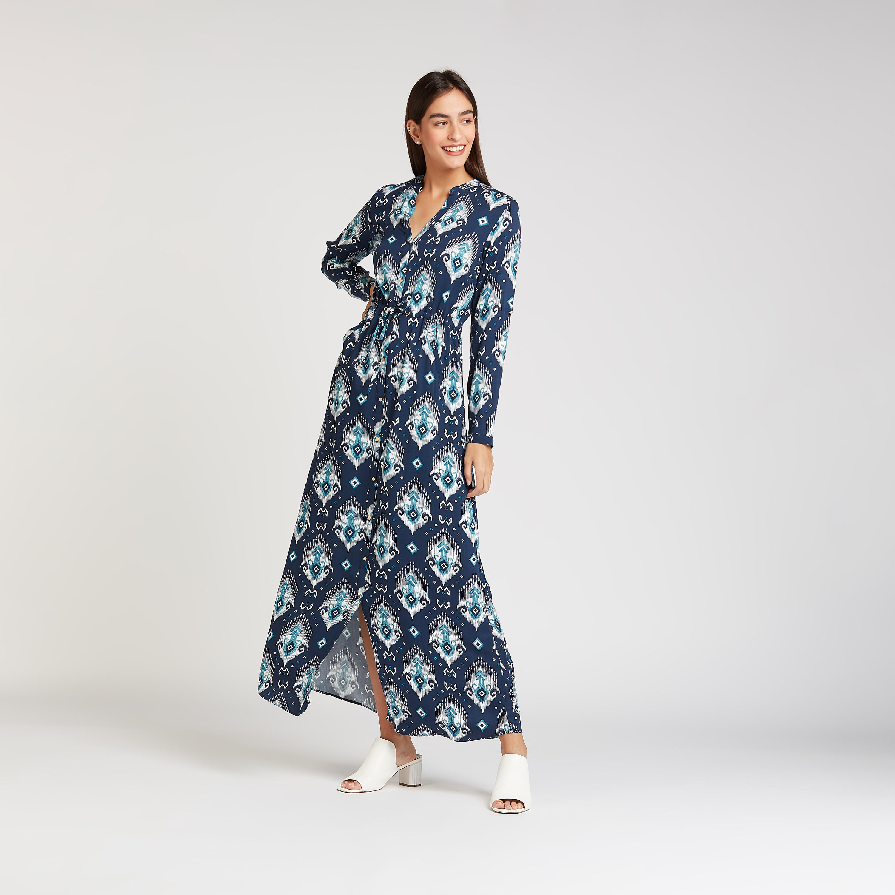 فستان قميص سادة طويل بأكمام طويلة ورباط و طبعات من آيكونيك-women-clothing-dresses-image-2