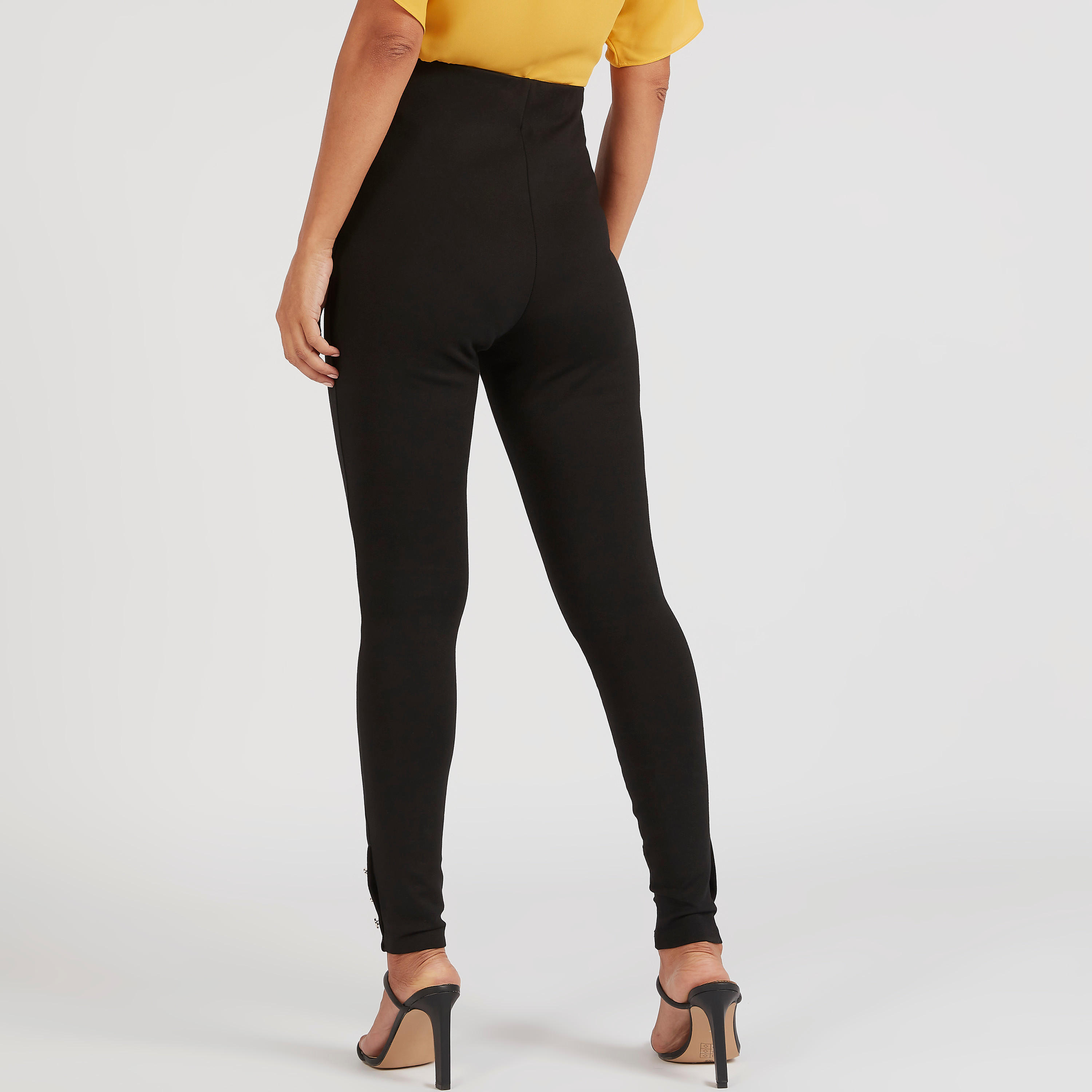 بنطلون سادة بأزرار من آيكونك-women-clothing-bottoms-leggings-image-4