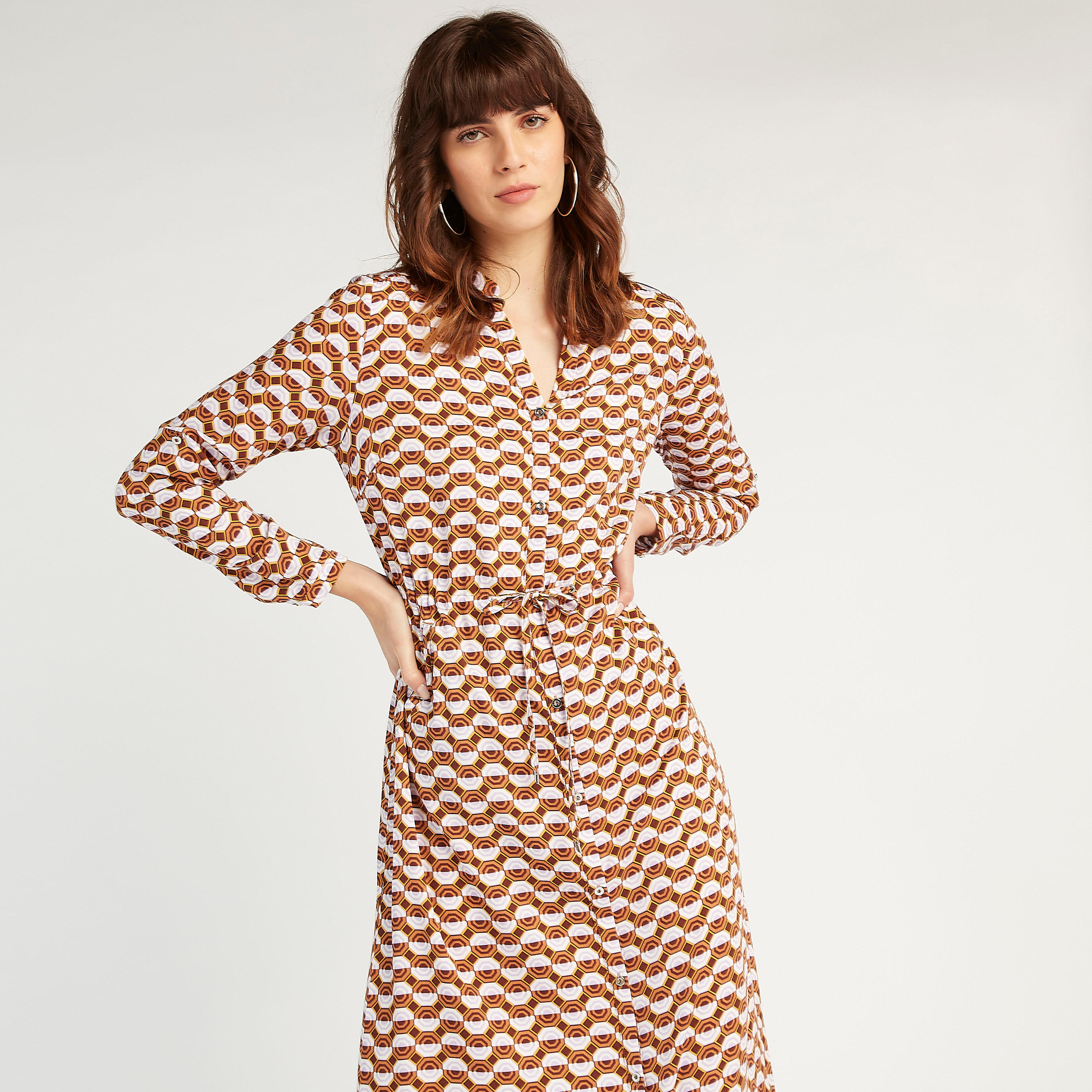 فستان قميص طويل بأكمام طويلة ورباط و طبعات من آيكونيك-women-clothing-dresses-image-2