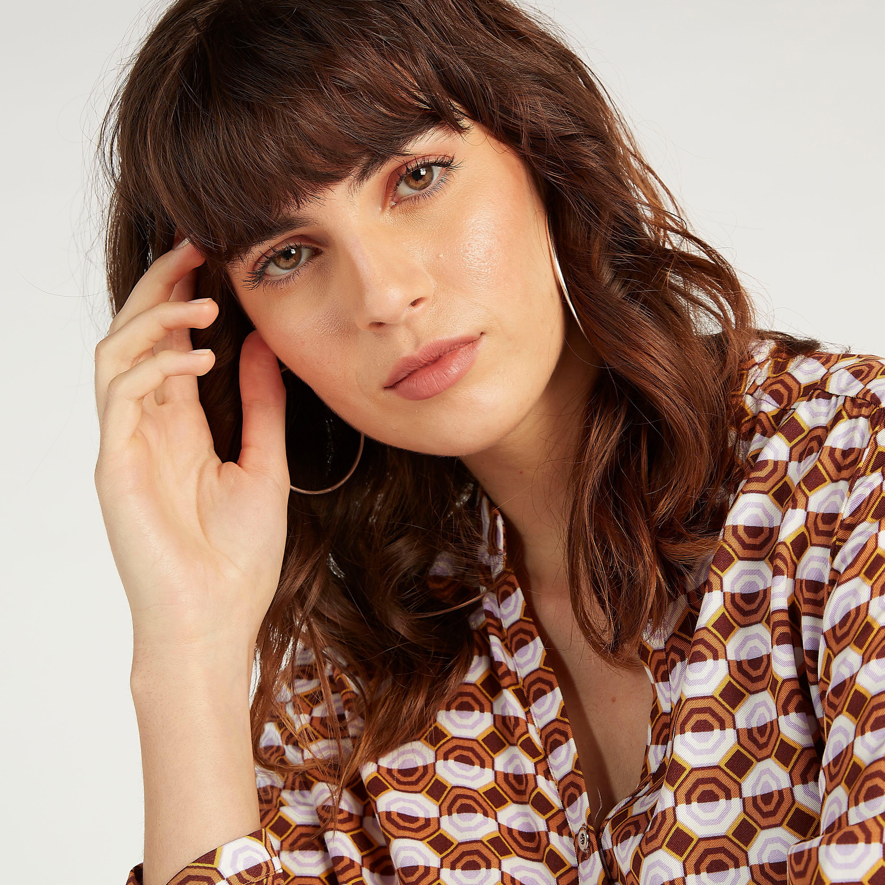 فستان قميص طويل بأكمام طويلة ورباط و طبعات من آيكونيك-women-clothing-dresses-image-5