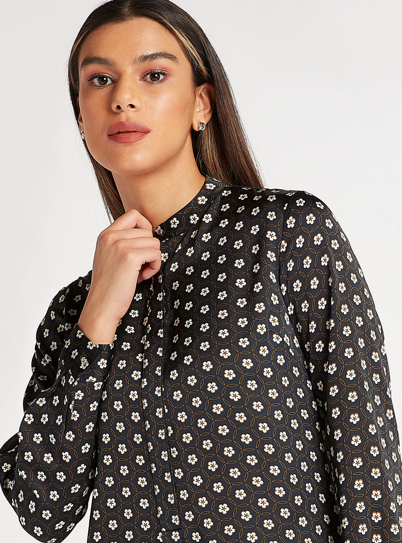 بلوزة طويلة بياقة بأكمام طويلة وطبعات أزهار من آيكونيك-women-clothing-shirtsandblouses-blouses-image-6