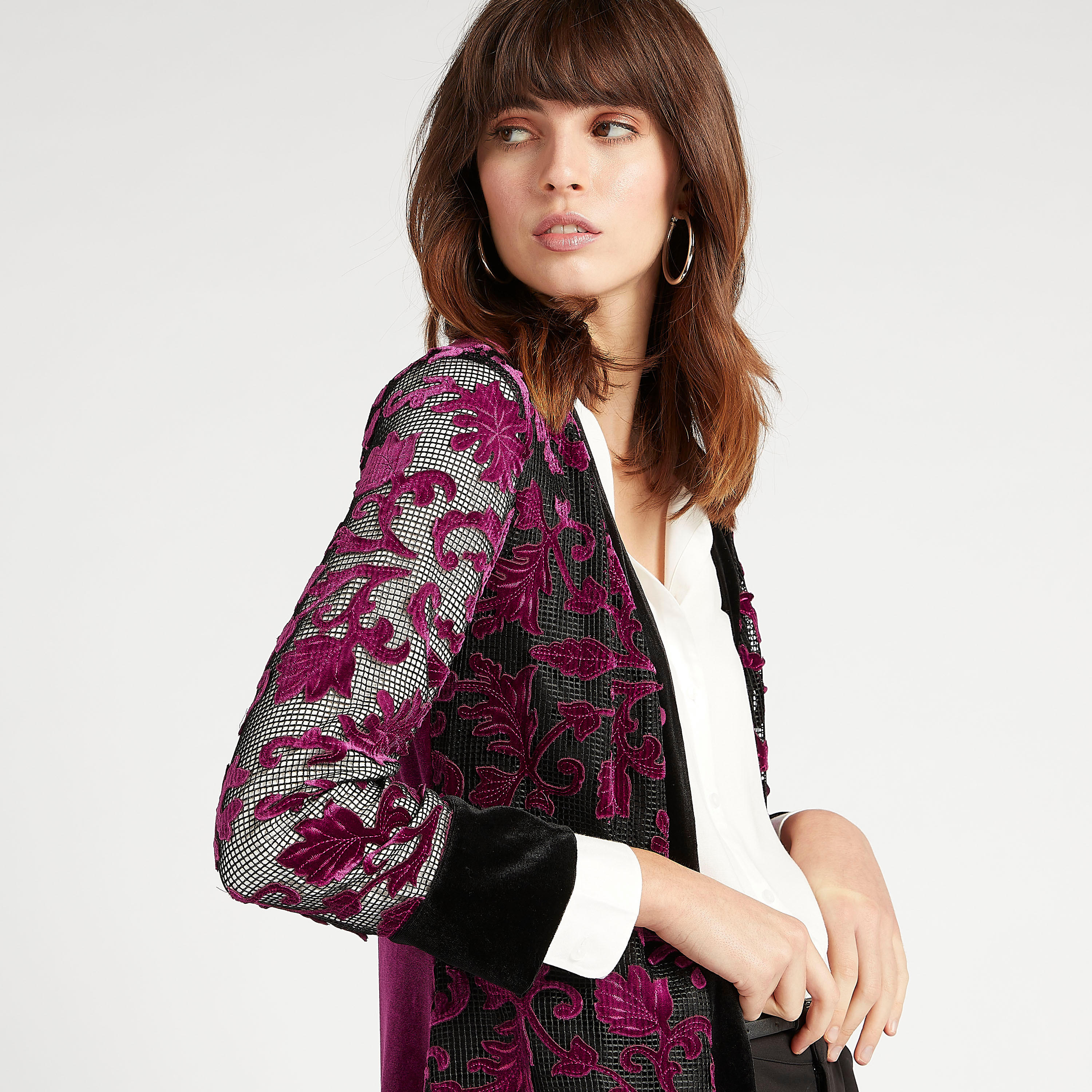 روب طويل بارز الملمس بأكمام طويلة وخصر بحزام-women-clothing-shirtsandblouses-blouses-image-6