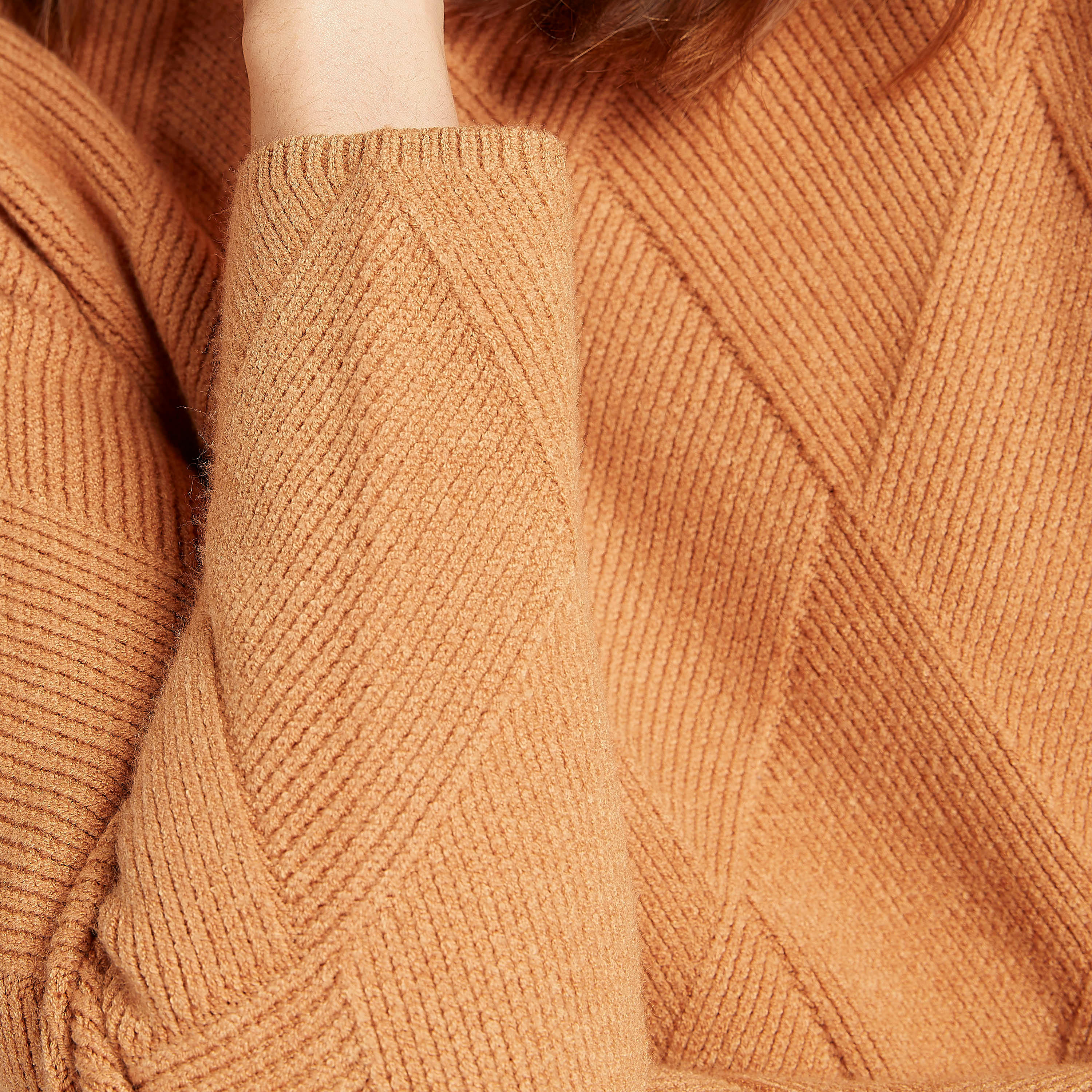 كنزة مستدامة بارزة الملمس بياقة عالية وأكمام طويلة من آيكونيك-women-clothing-cardigansandjumpers-jumpers-image-6