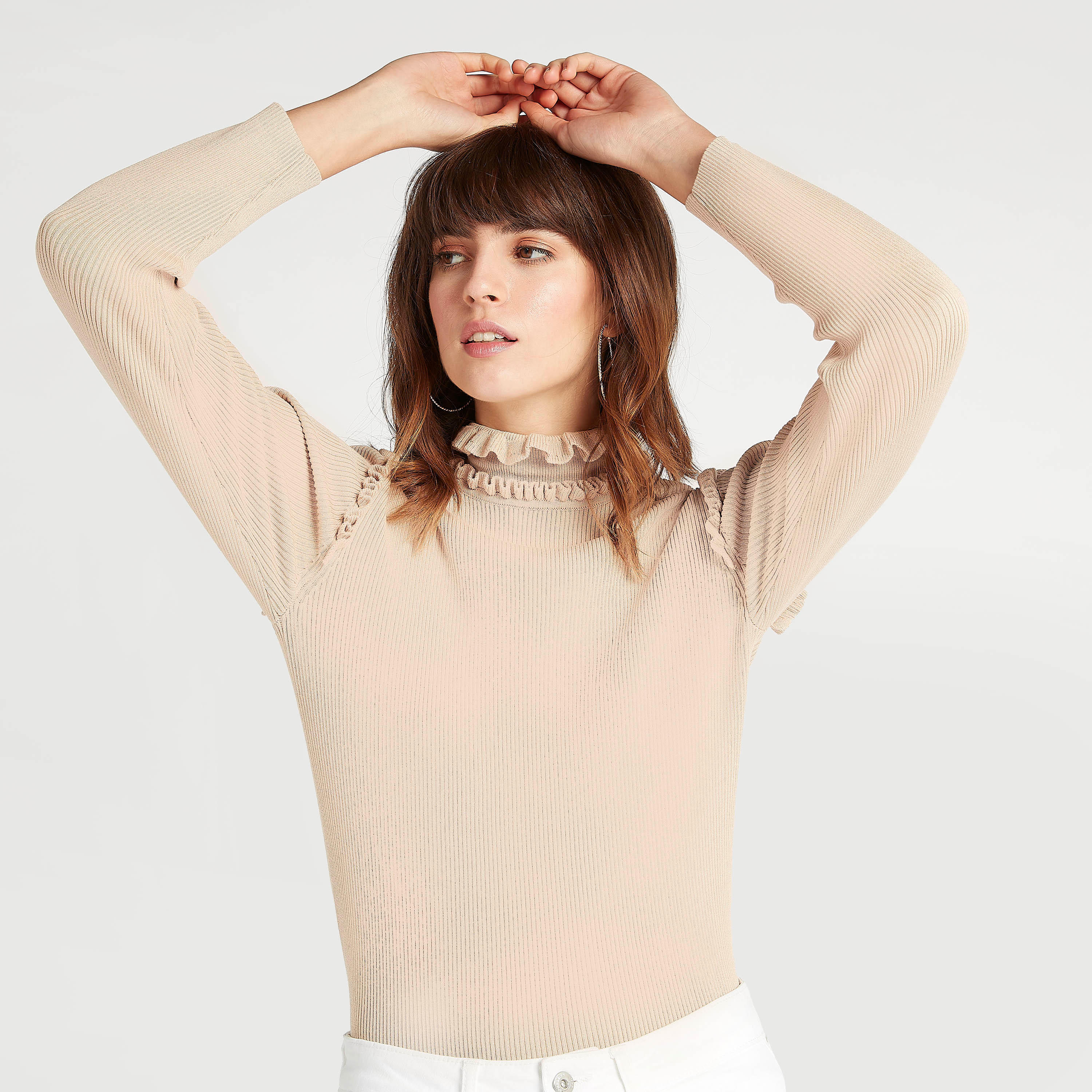 كنزة بارزة الملمس بياقة عالية وأكمام طويلة وتفاصيل كشكش من آيكونيك-women-clothing-cardigansandjumpers-jumpers-image-4