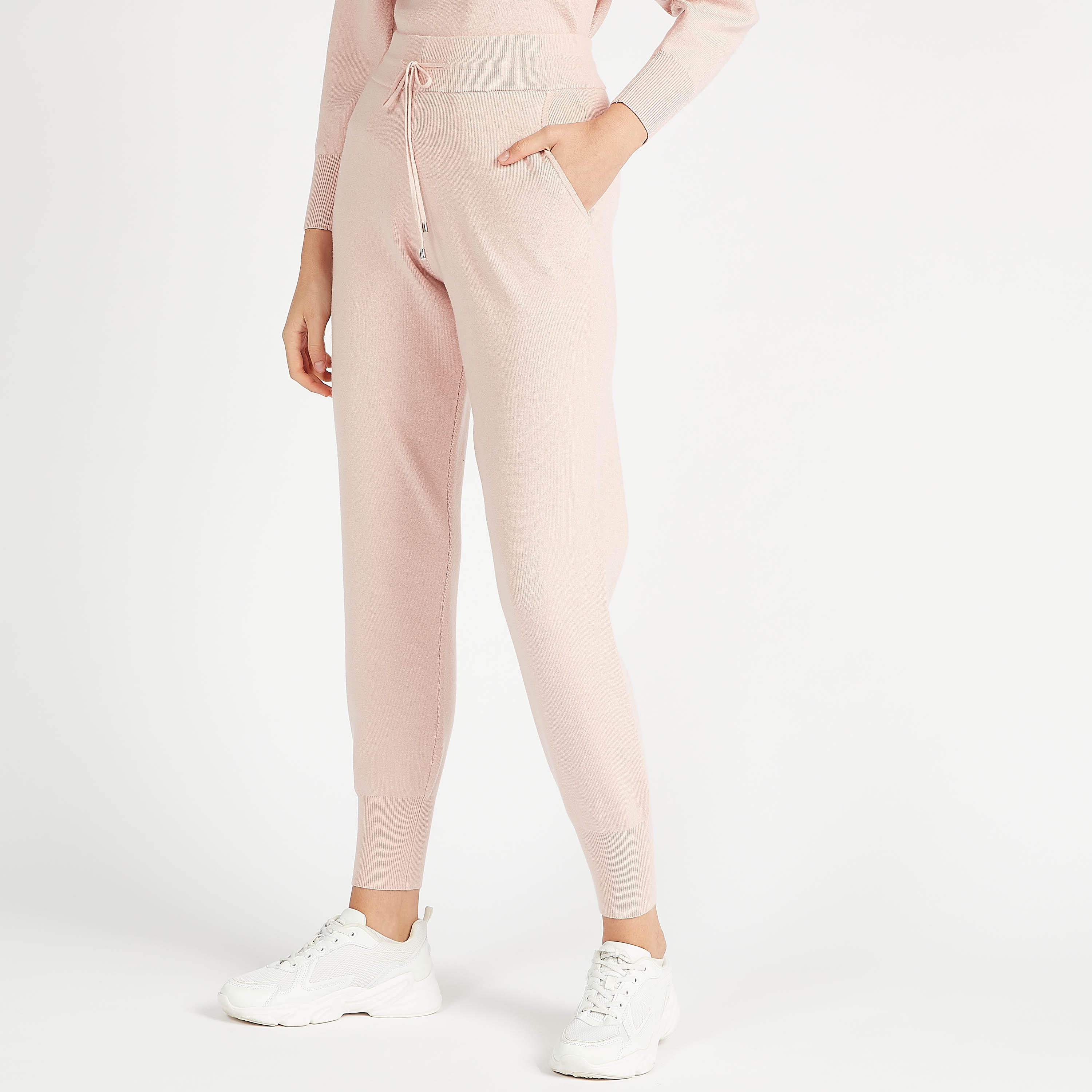 بنطلون رياضي بارز الملمس برباط إغلاق وجيوب بسحّاب-women-clothing-bottoms-joggers-image-4
