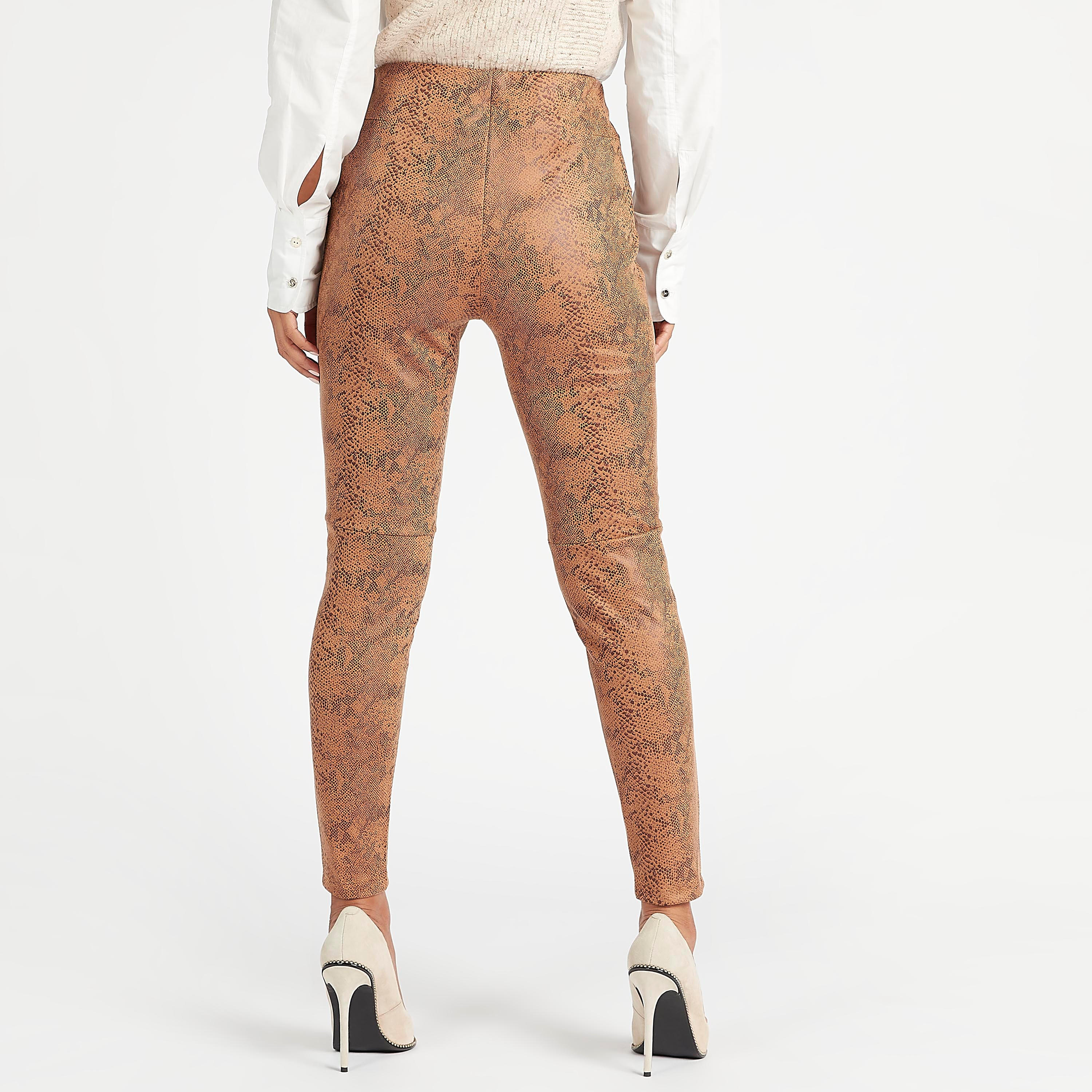 بنطلون تريقنز سكيني فيت بخصر متوسّط الارتفاع وطبعات حيوانات من آيكونيك-women-clothing-bottoms-leggings-image-4