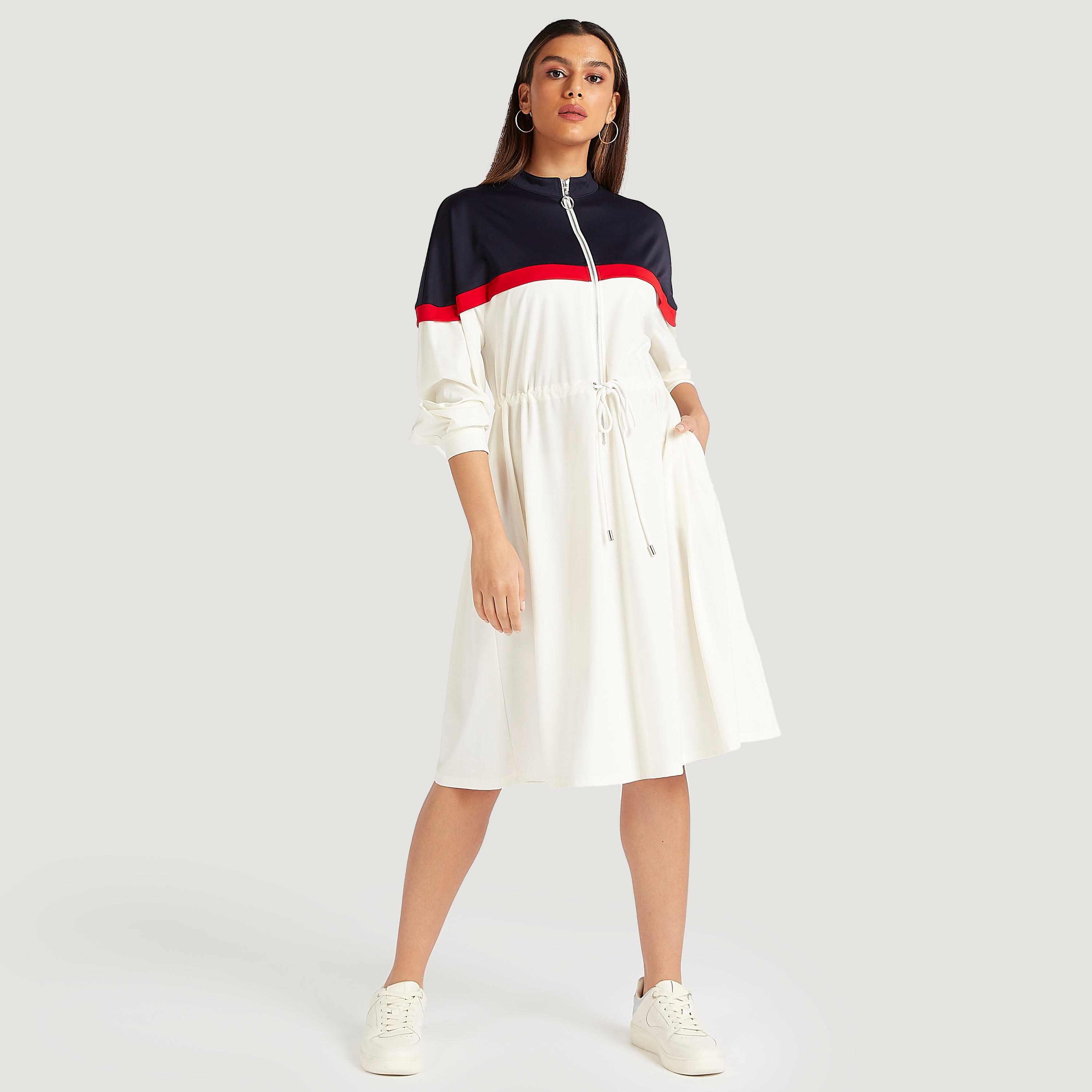 فستان ميدي سادة إيه لاين مع رباط خصر من آيكونك-women-clothing-dresses-image-2
