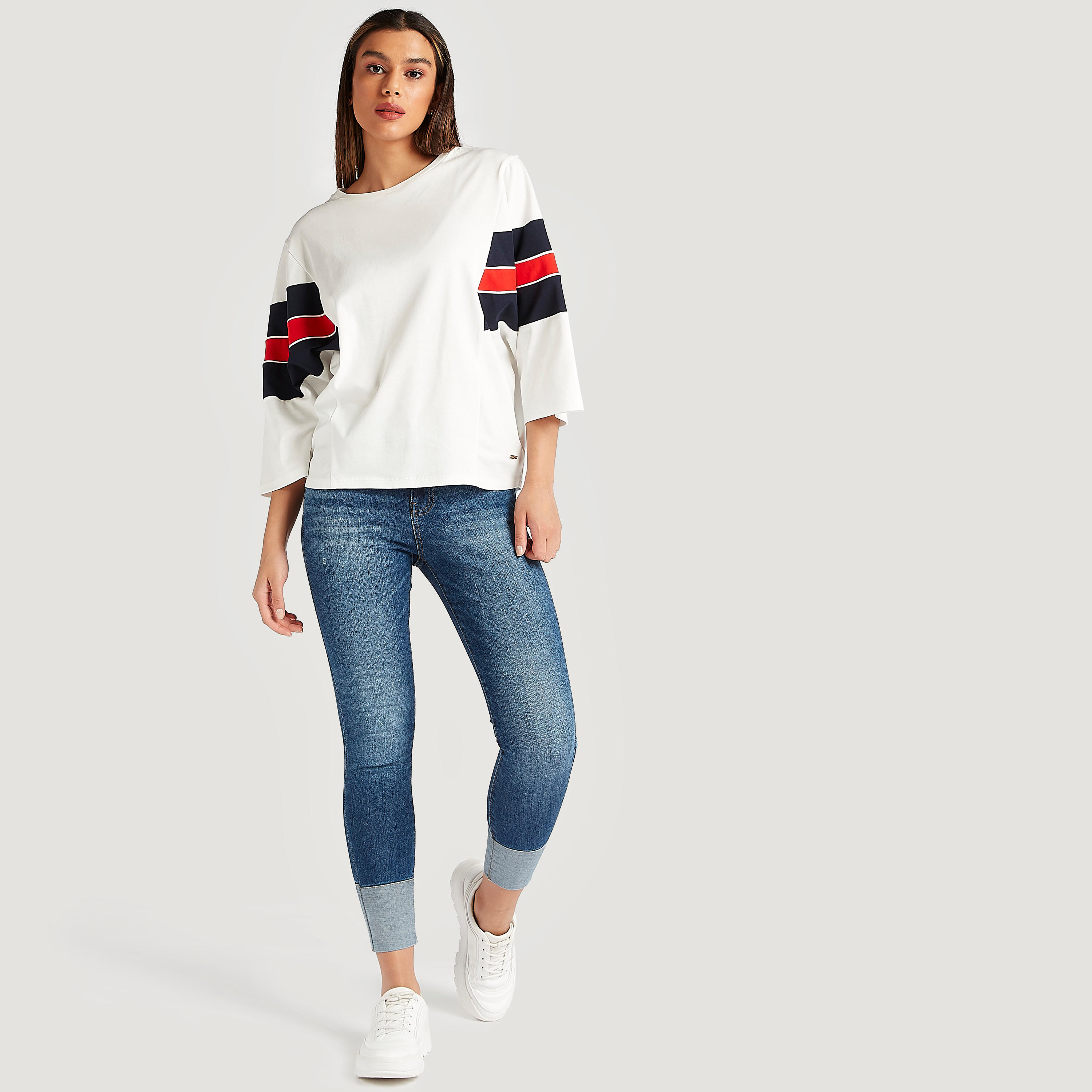 بلوزة متعددة التصاميم بأكمام 3/4 من آيكونيك-women-clothing-shirtsandblouses-blouses-image-2