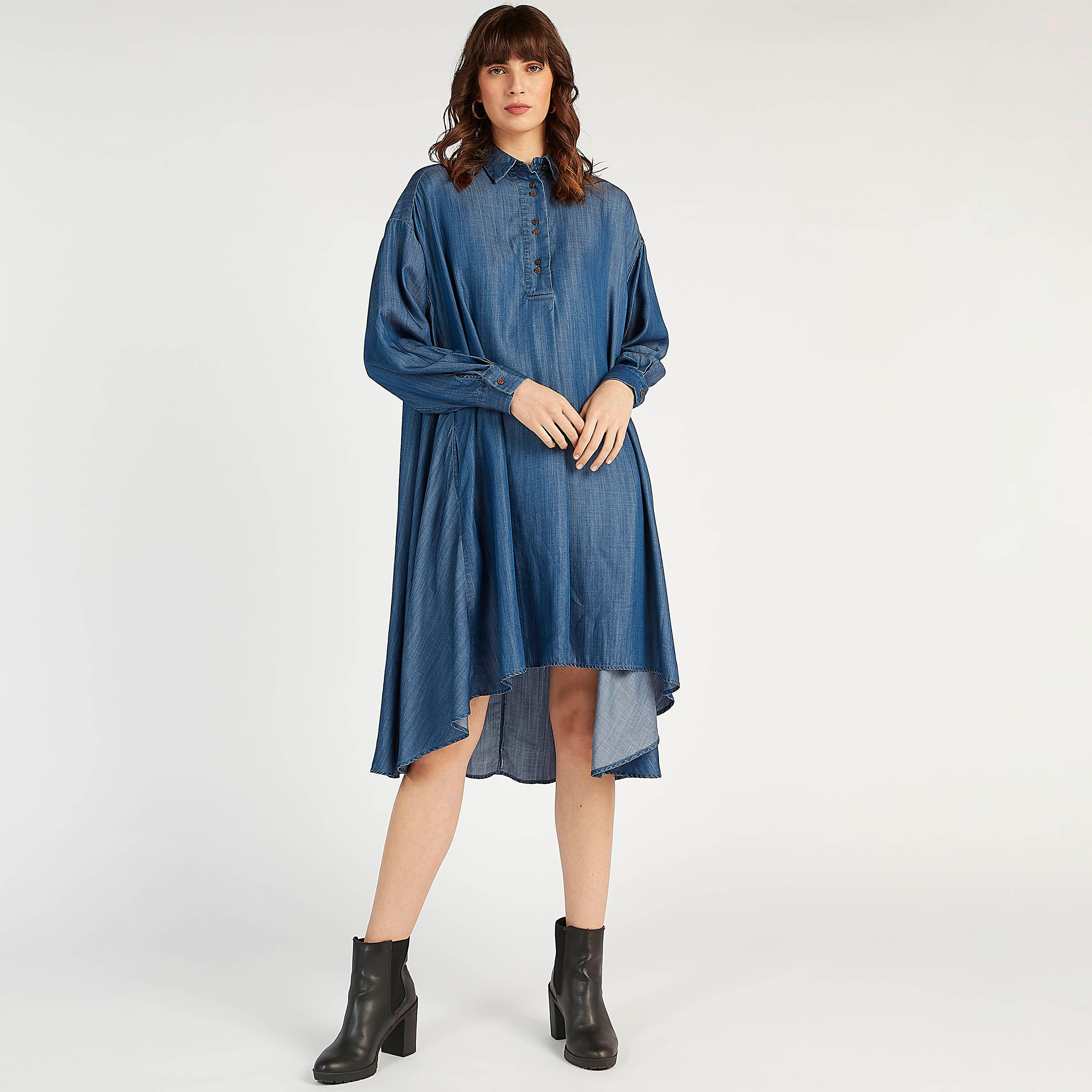 تونيك واسع بياقة عادية وأكمام كاب من آيكونيك-women-clothing-shirtsandblouses-blouses-image-2