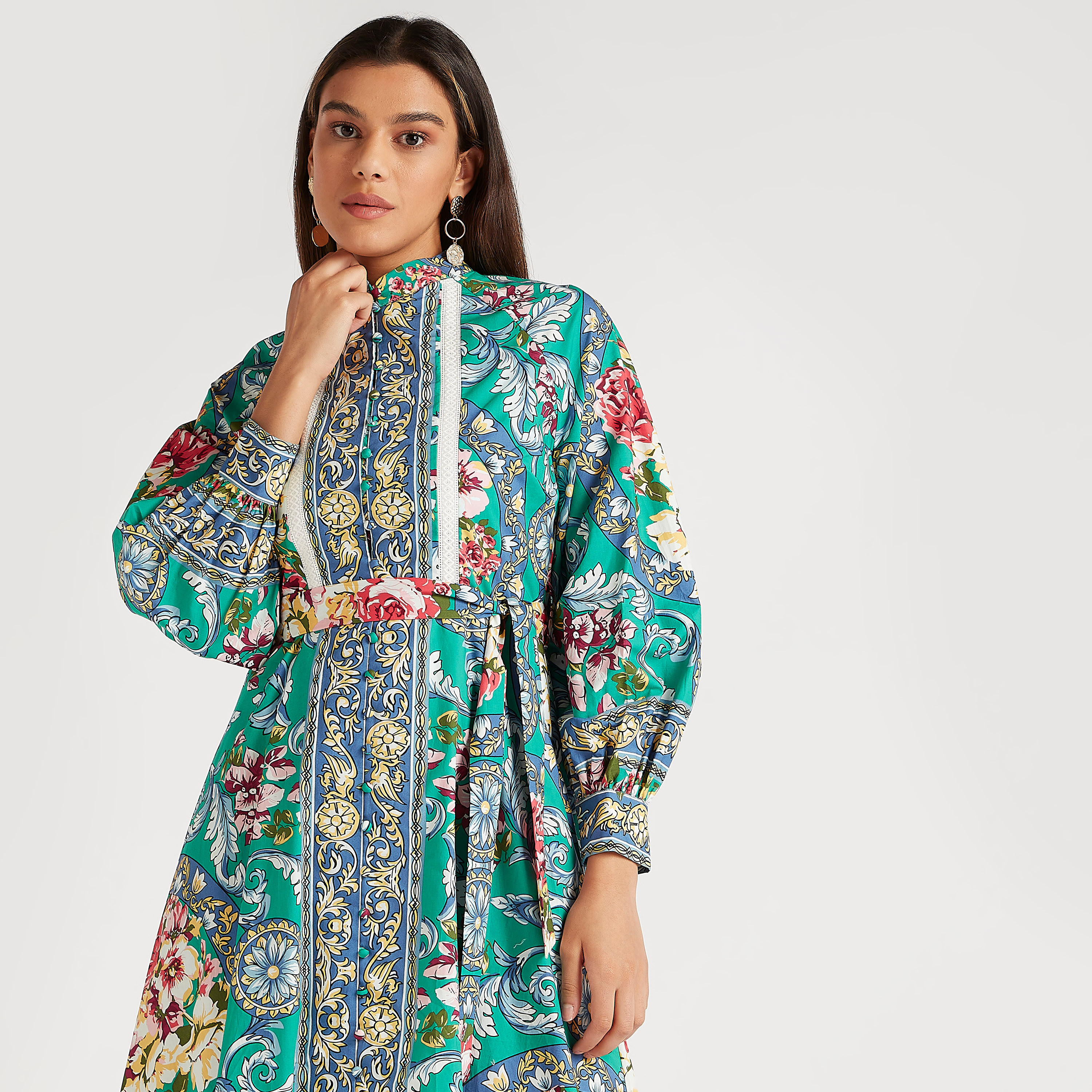 فستان طويل بأكمام طويلة وطبعات من آيكونيك-women-clothing-dresses-image-6