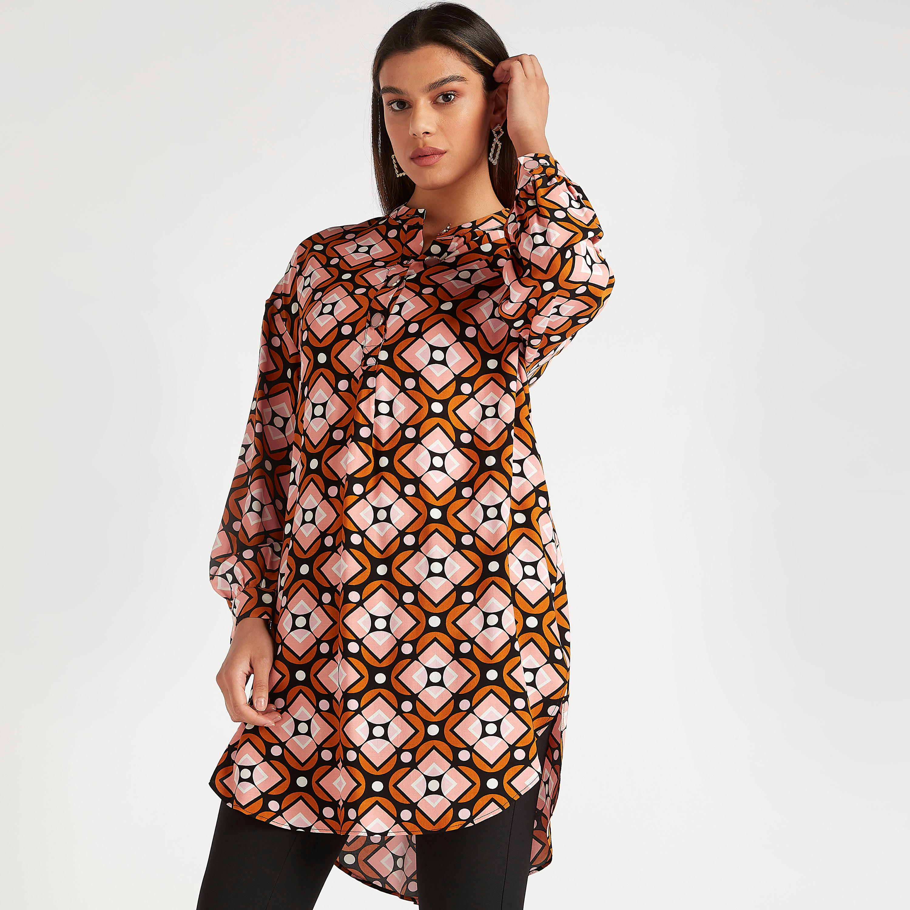 تونيك بياقة ماندارين وأكمام طويلة وطبعات من آيكونيك-women-clothing-shirtsandblouses-blouses-image-1