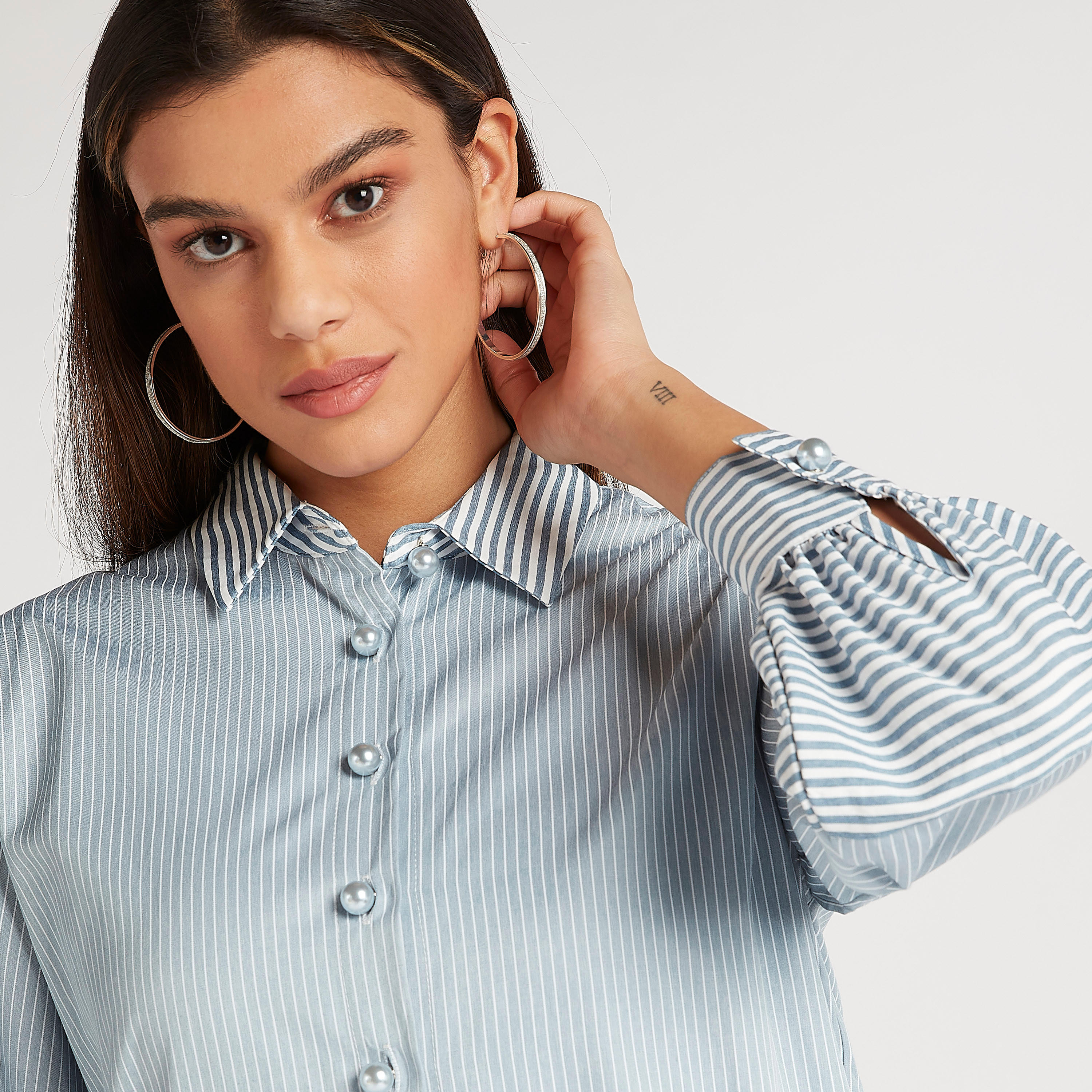 فستان قميص ميدي مقلّم بأكمام طويلة من آيكونيك-women-clothing-dresses-image-5