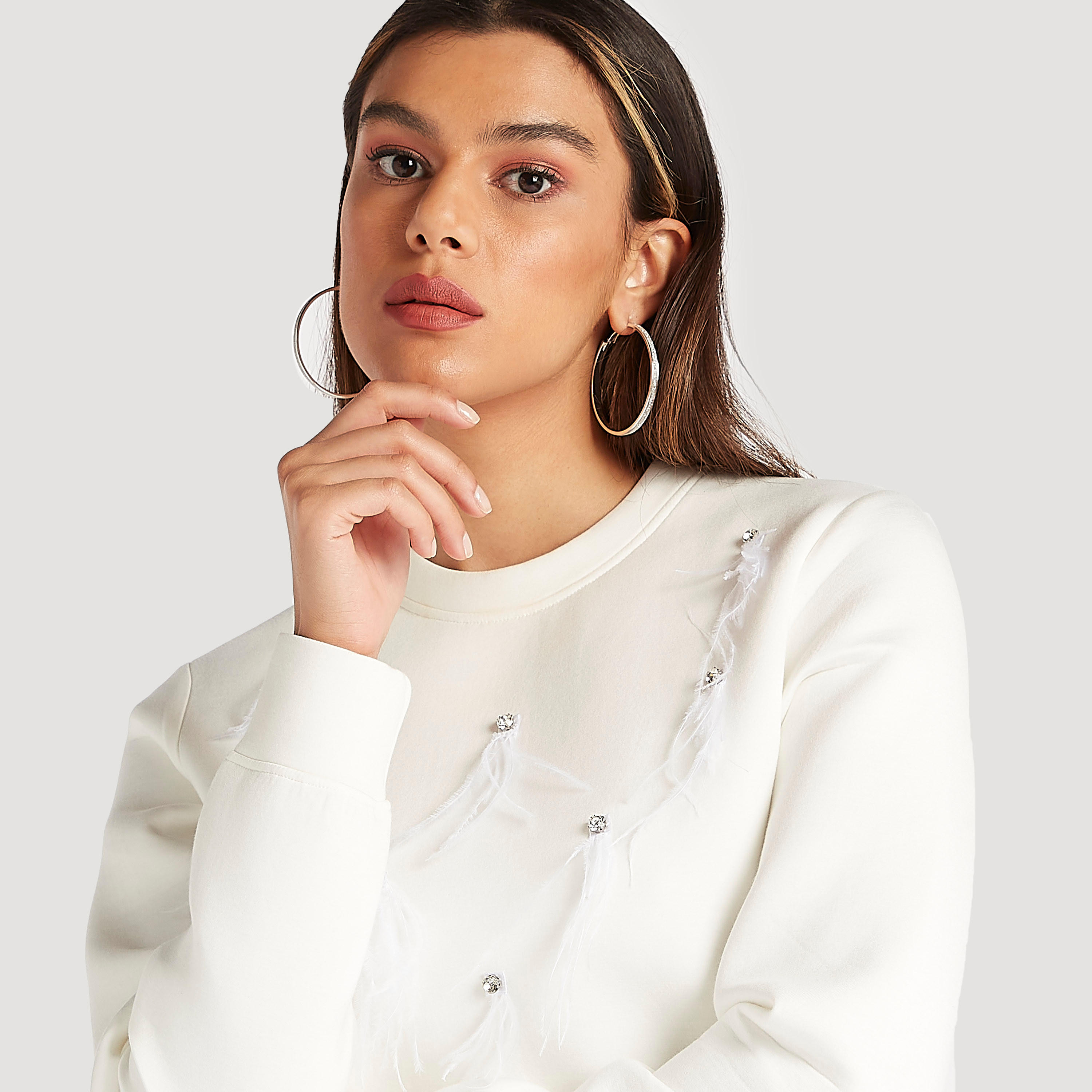 سويت شيرت مزيّن بأكمام طويلة وياقة ضيّقة من آيكونيك-women-winterwear-hoodiesandsweatshirts-sweatshirts-image-5