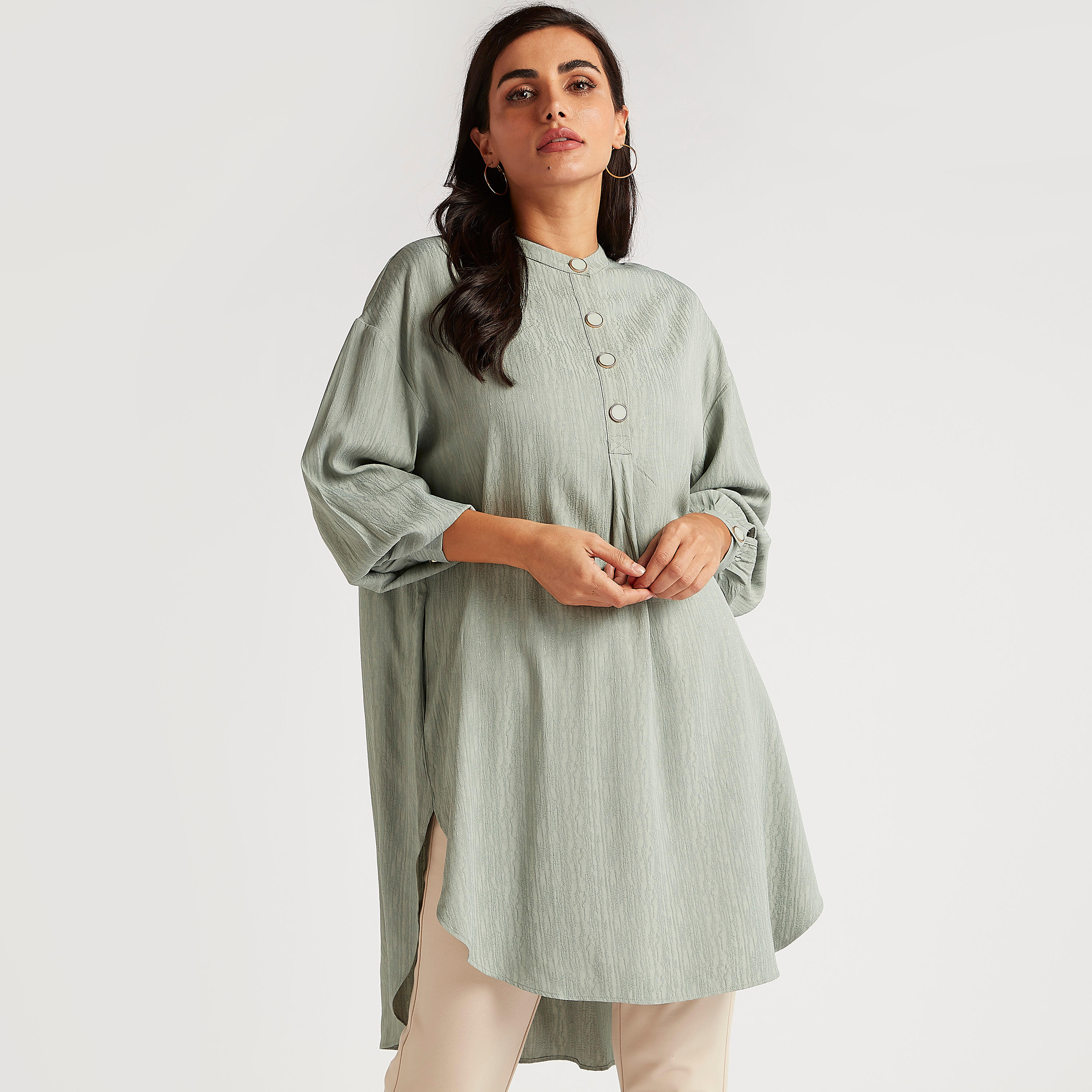 تونيك بياقة ماندارين وأكمام طويلة وطبعات من آيكونيك-women-clothing-shirtsandblouses-blouses-image-1