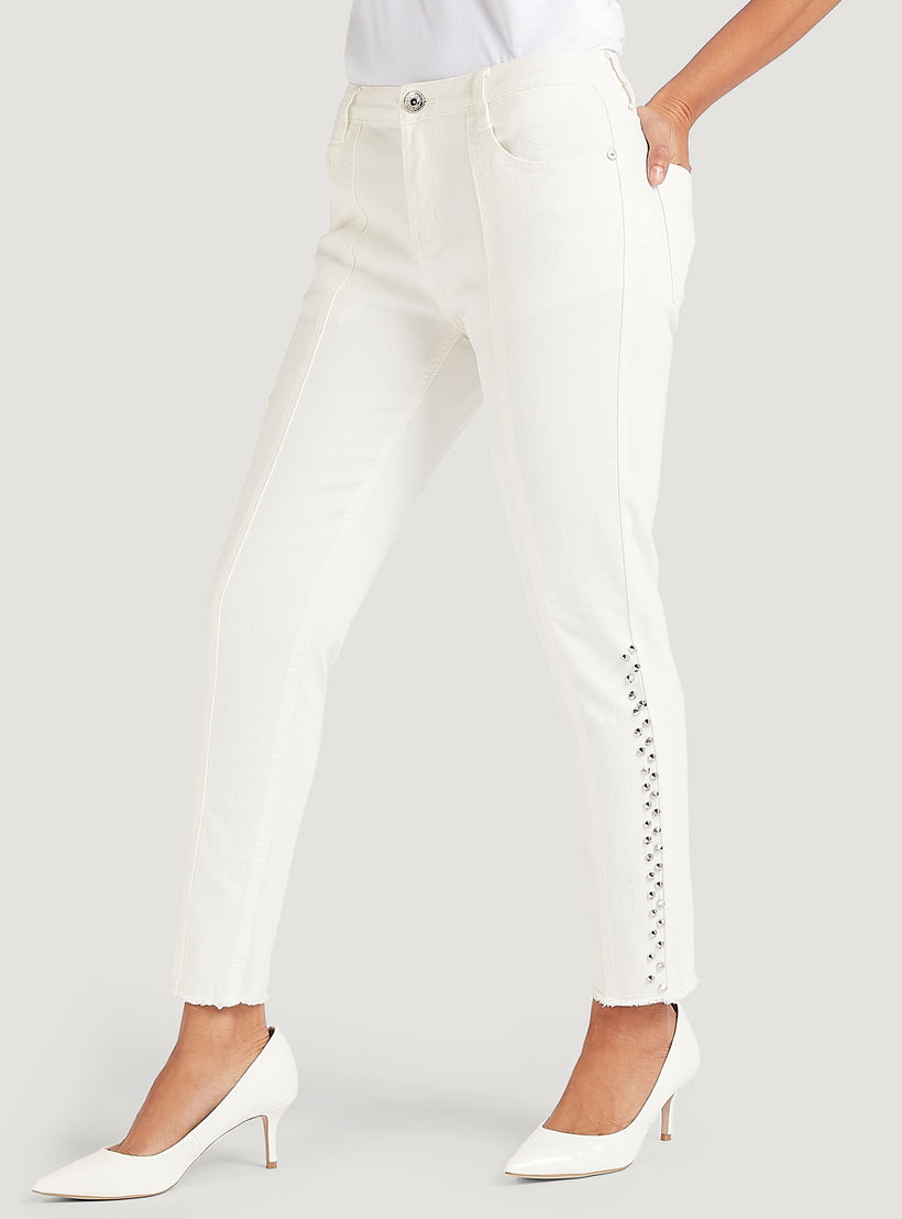 بنطلون جينز بقصة سكيني وخصر متوسط الارتفاع وتفاصيل مزينة من آيكونيك-women-clothing-bottoms-jeans-image-1