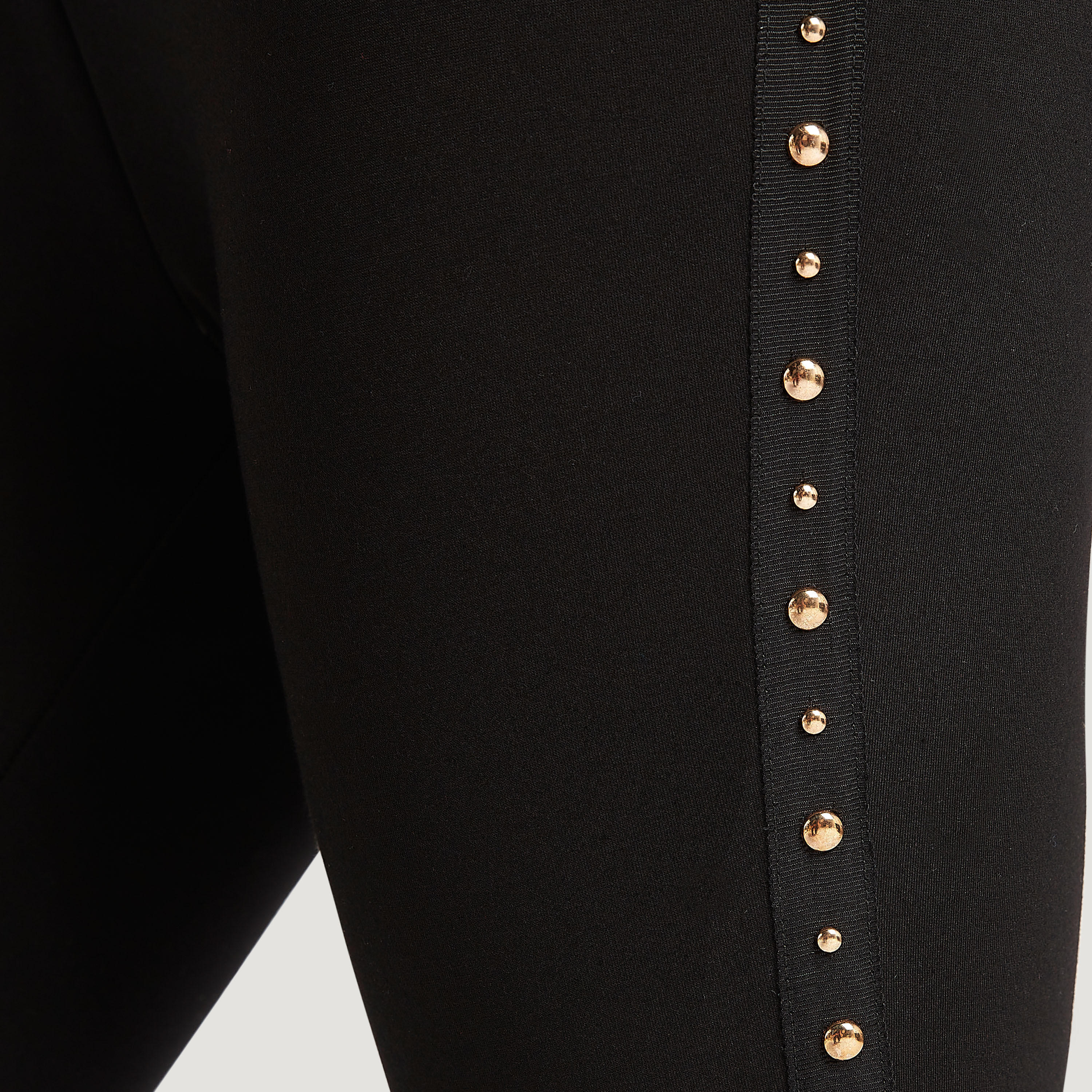 بنطلون تريقنز سكيني فيت بخصر متوسّط الارتفاع وتفاصيل مرصّعة من آيكونيك-women-clothing-bottoms-leggings-image-3