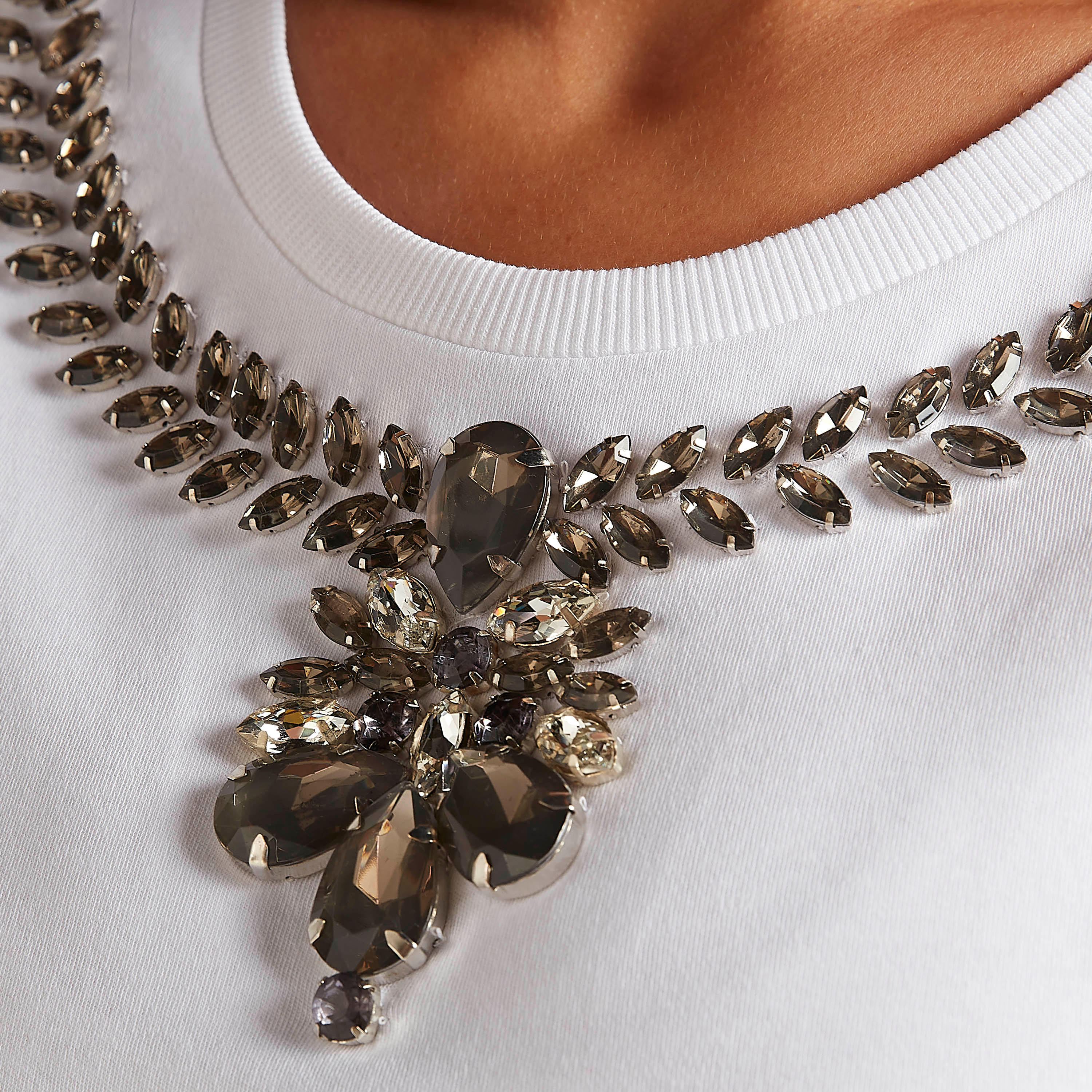 بلوزة مطرزة بأكمام لامعه-women-clothing-shirtsandblouses-blouses-image-3