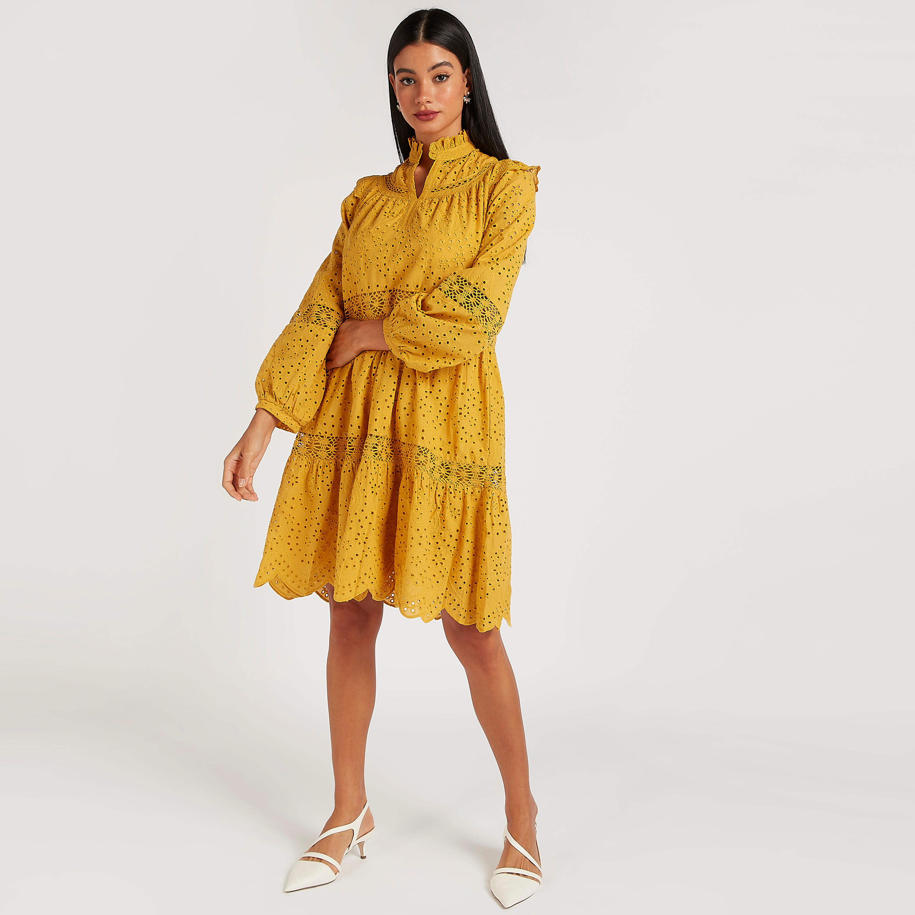 فستان إيه لاين ميدي متعدّد الطبقات بارز الملمس بياقة V وأكمام طويلة من آيكونيك-women-clothing-dresses-image-3