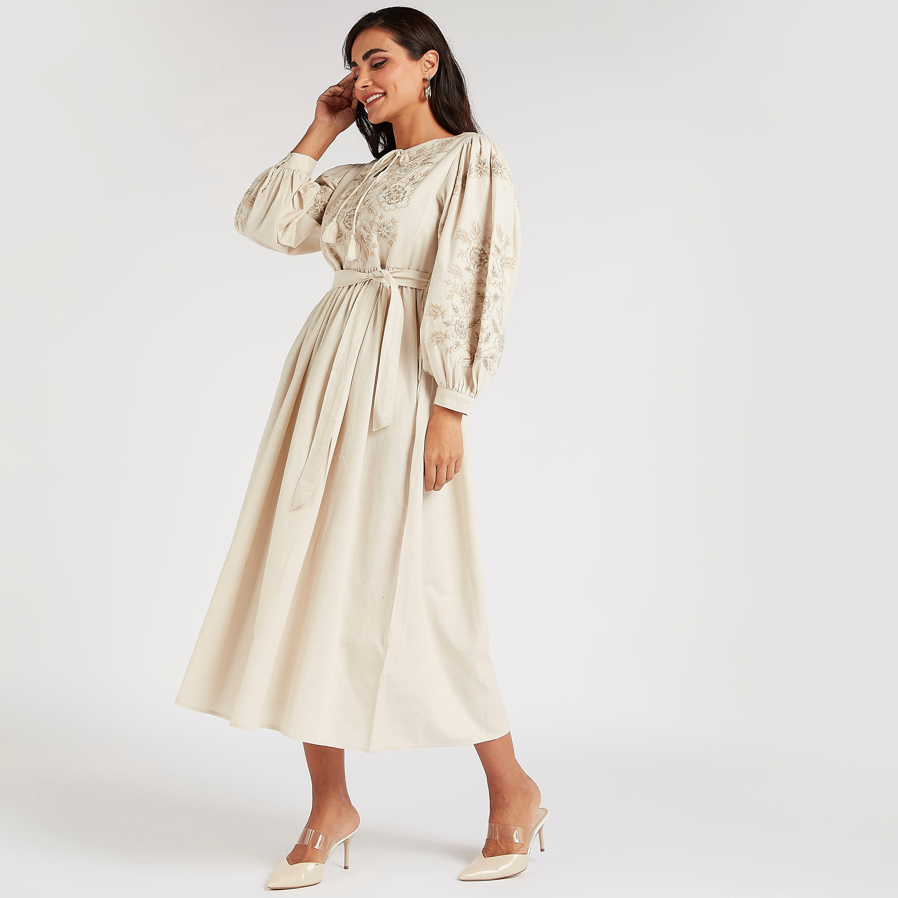 فستان ميدي إيه لاين بتطريز أزهار وحزام من آيكونيك-women-clothing-dresses-image-2