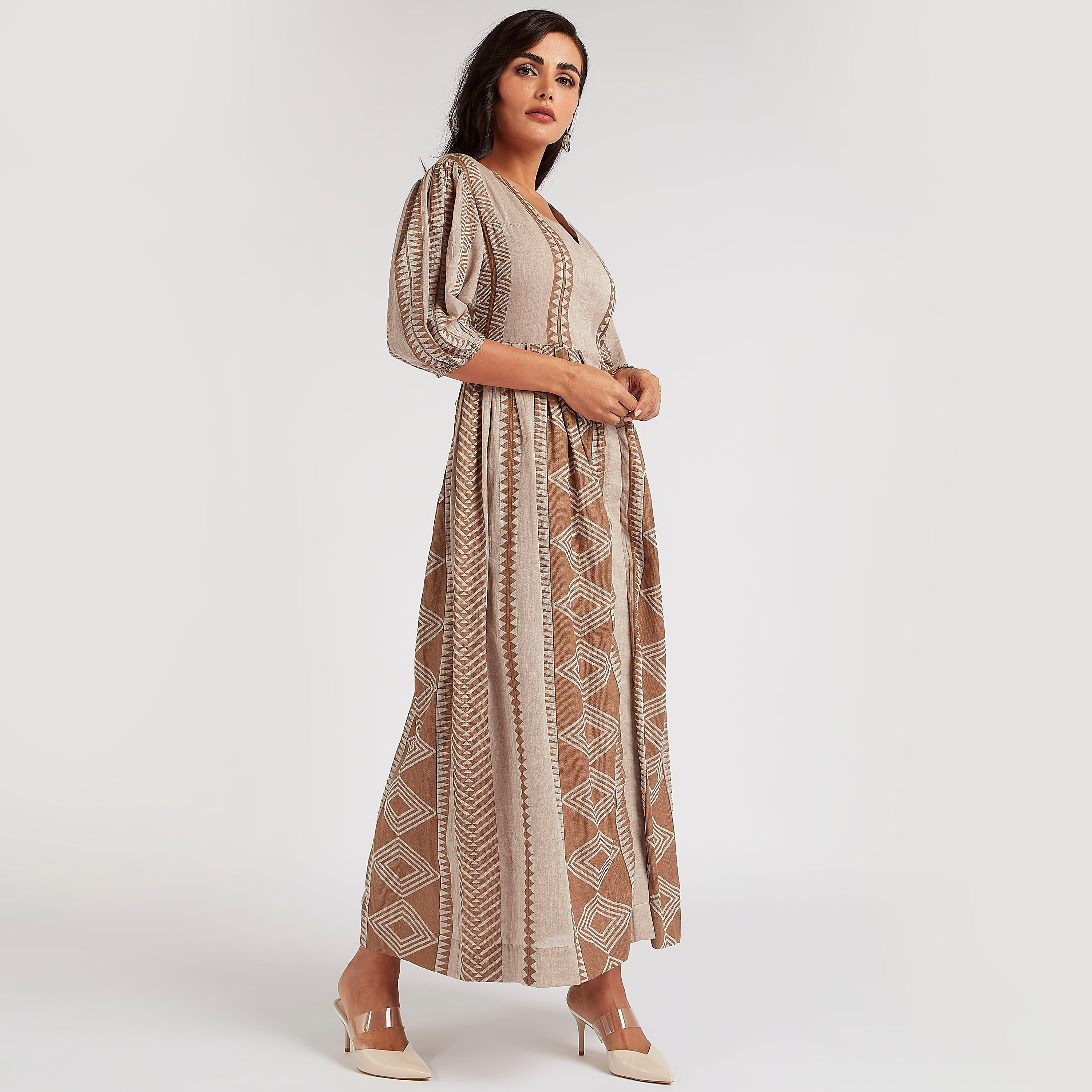 فستان إيه لاين طويل بطبعات وأكمام منفوخة من آيكونيك-women-clothing-dresses-image-2
