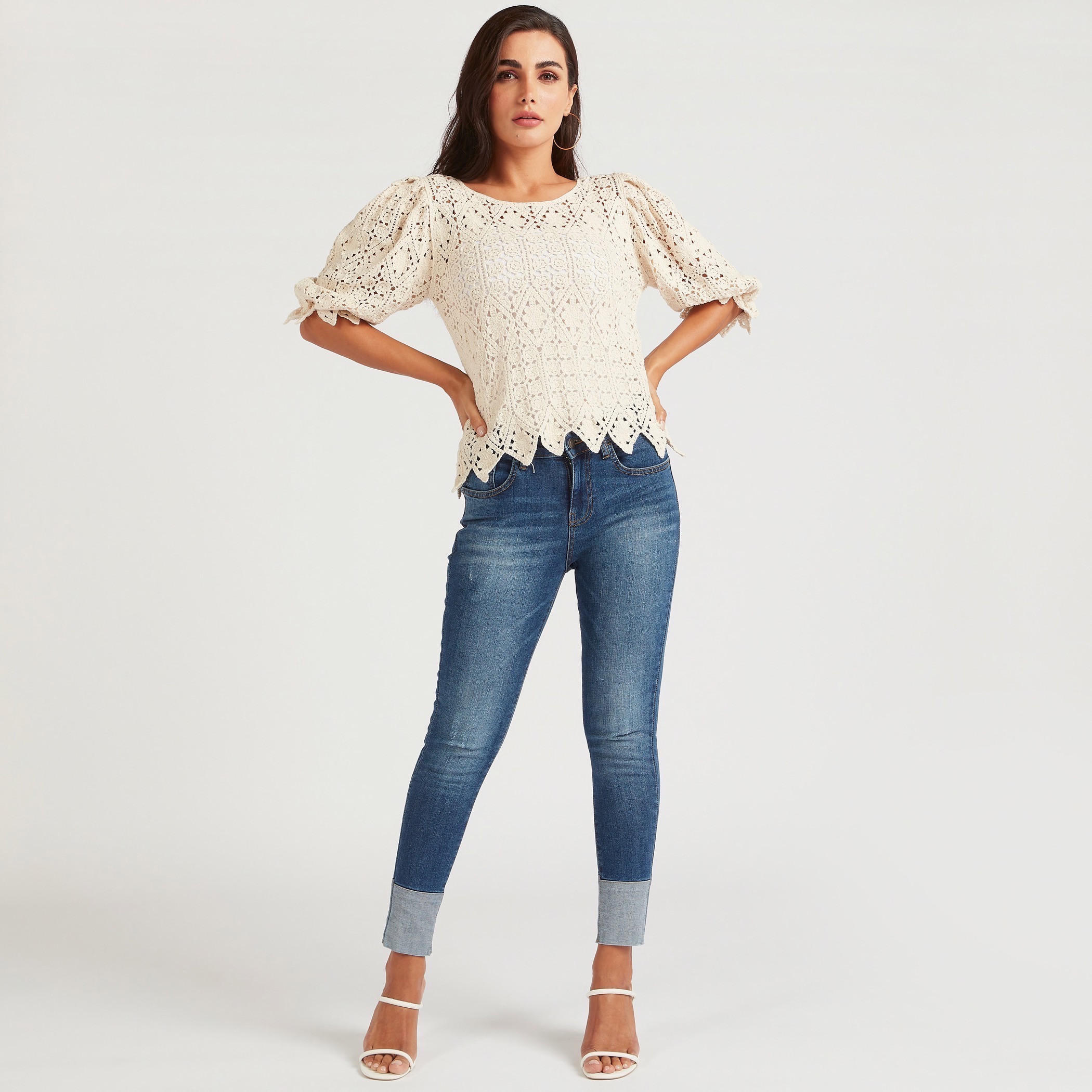 بلوزة بارزة الملمس بأكمام منفوخة من آيكونيك-women-clothing-shirtsandblouses-blouses-image-5