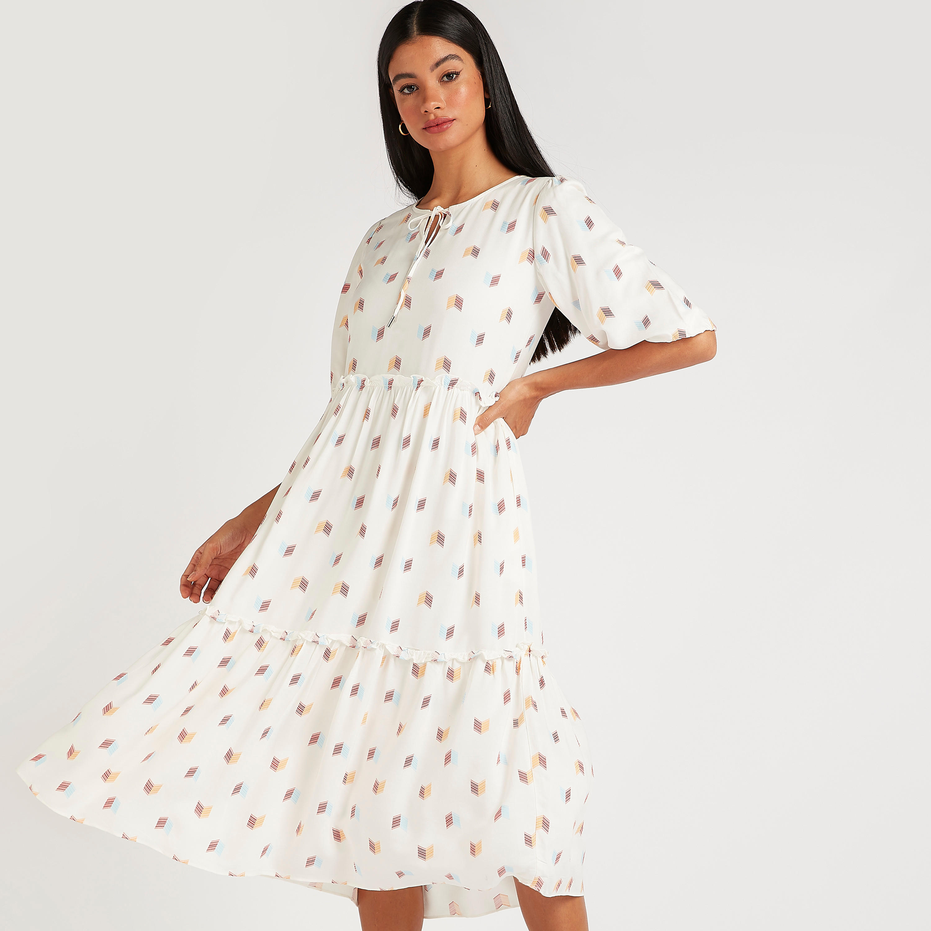 تونيك ميدي بطبقات متعدّدة وطبعات وربطة عنق وأكمام 3/4 من آيكونيك-women-clothing-shirtsandblouses-blouses-image-6