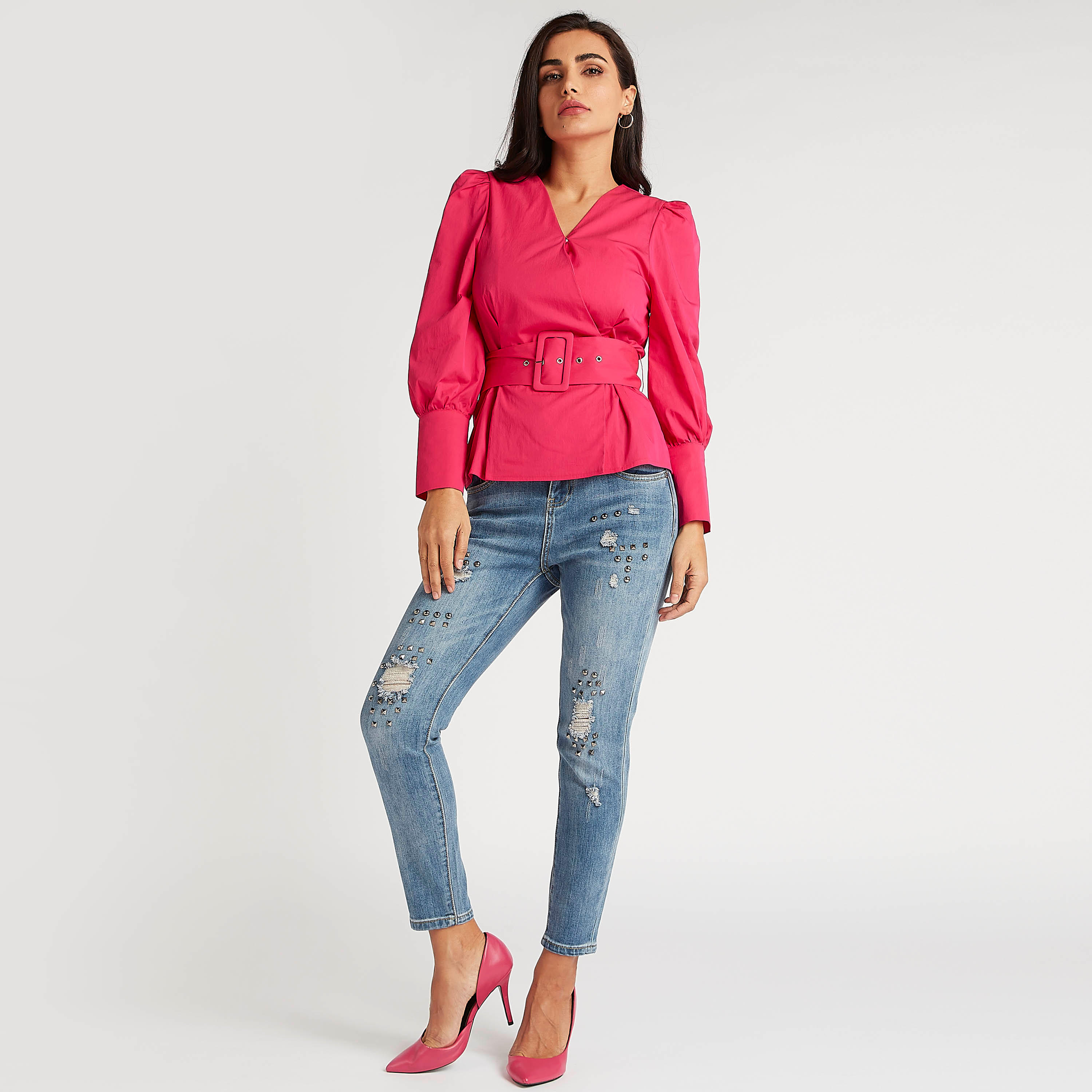بلوزة بكشكشة من الخصر سادة بياقة V من آيكونيك-women-clothing-shirtsandblouses-blouses-image-6