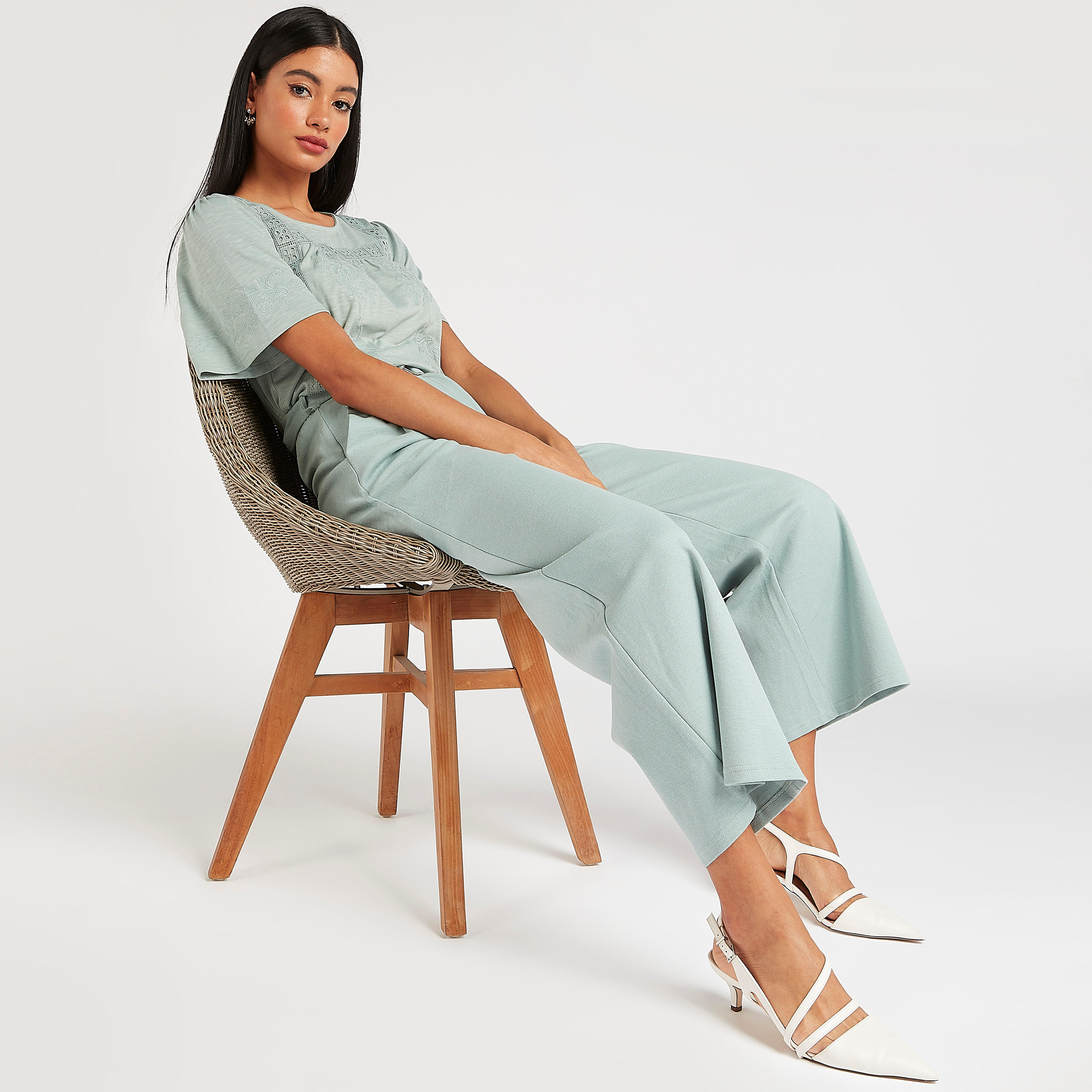 بنطلون بلازو سادة بحزام وجيوب وخصر مطّاطي متوسط الارتفاع من آيكونيك-women-clothing-bottoms-trousers-image-2