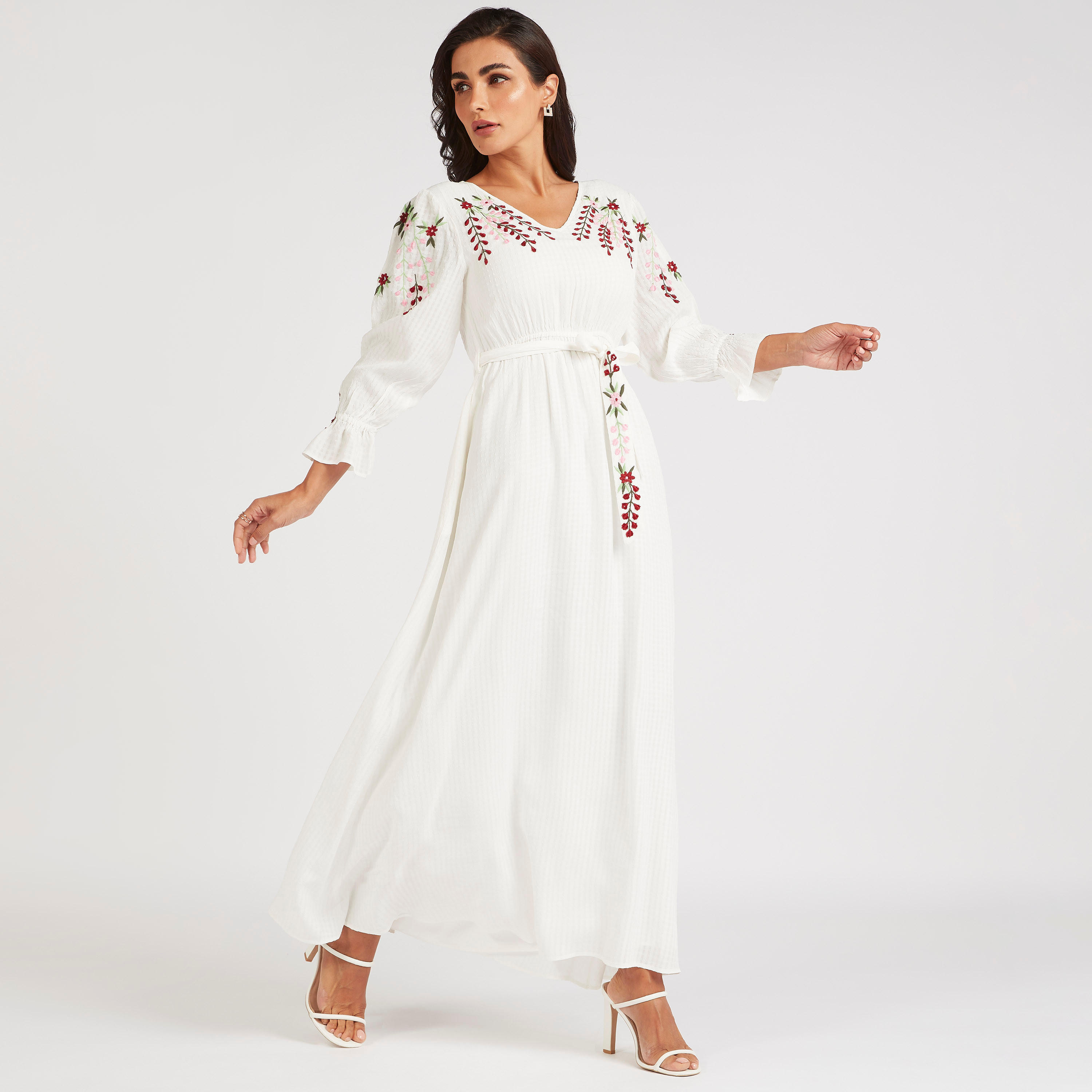 فستان طويل مطرّز إيه لاين بياقة V وحزام-women-clothing-dresses-image-1