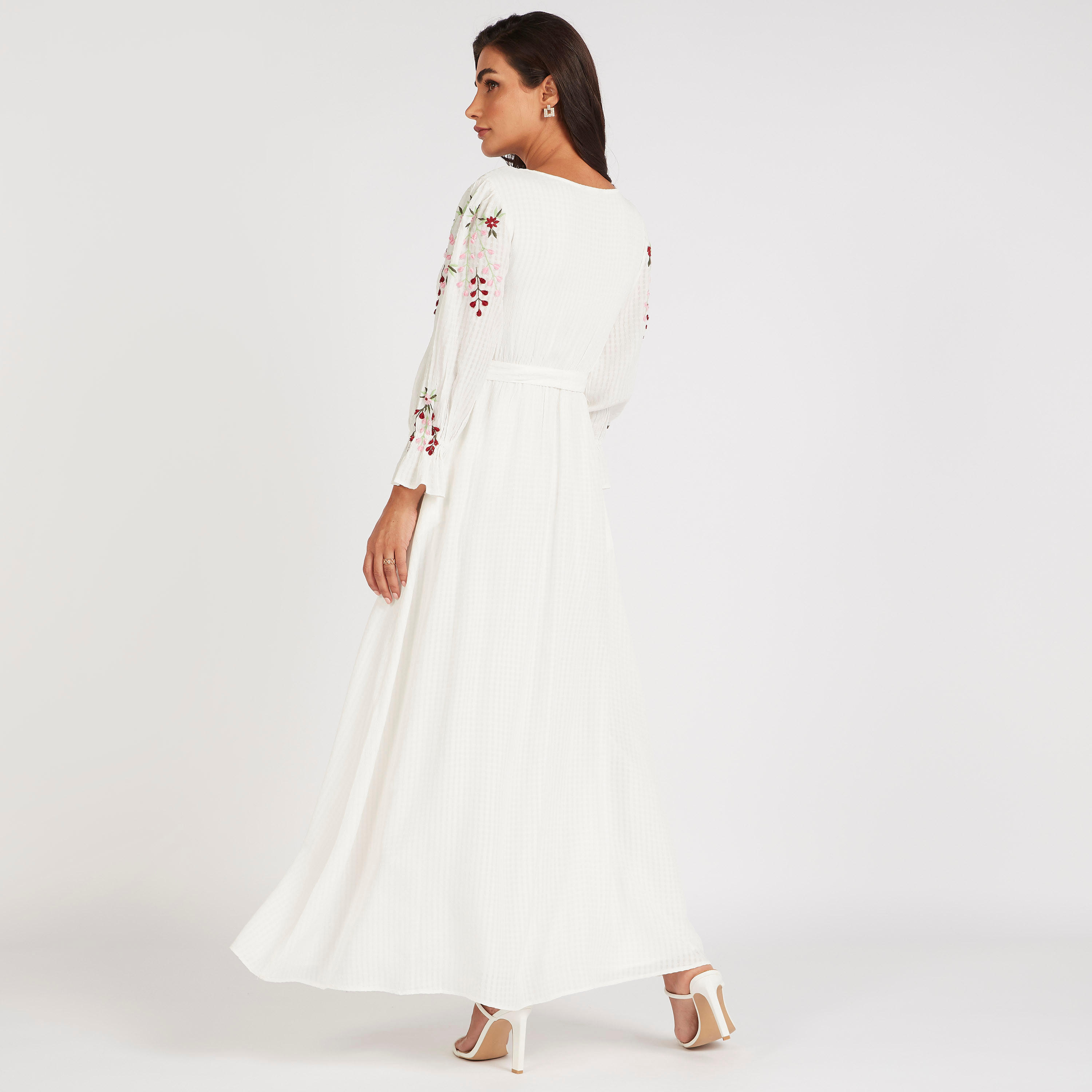فستان طويل مطرّز إيه لاين بياقة V وحزام-women-clothing-dresses-image-4