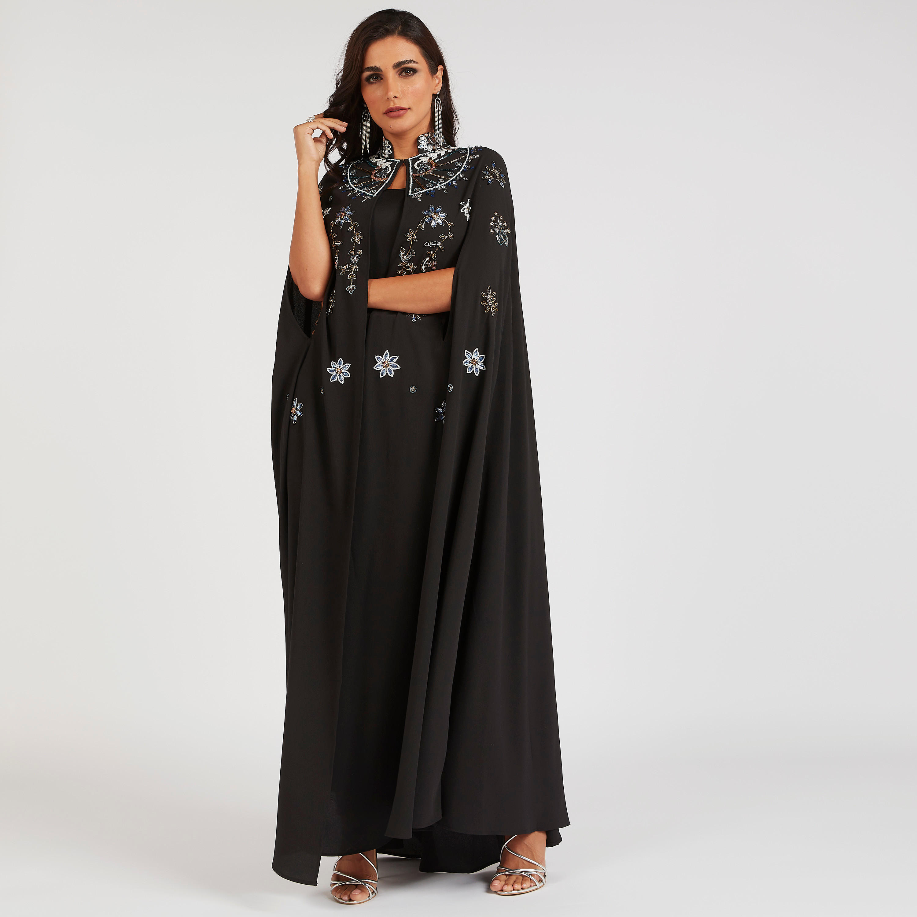 سترة واسعة طويلة إيه لاين مزيّنة من آيكونيك-women-winterwear-coatsandjackets-jackets-image-9