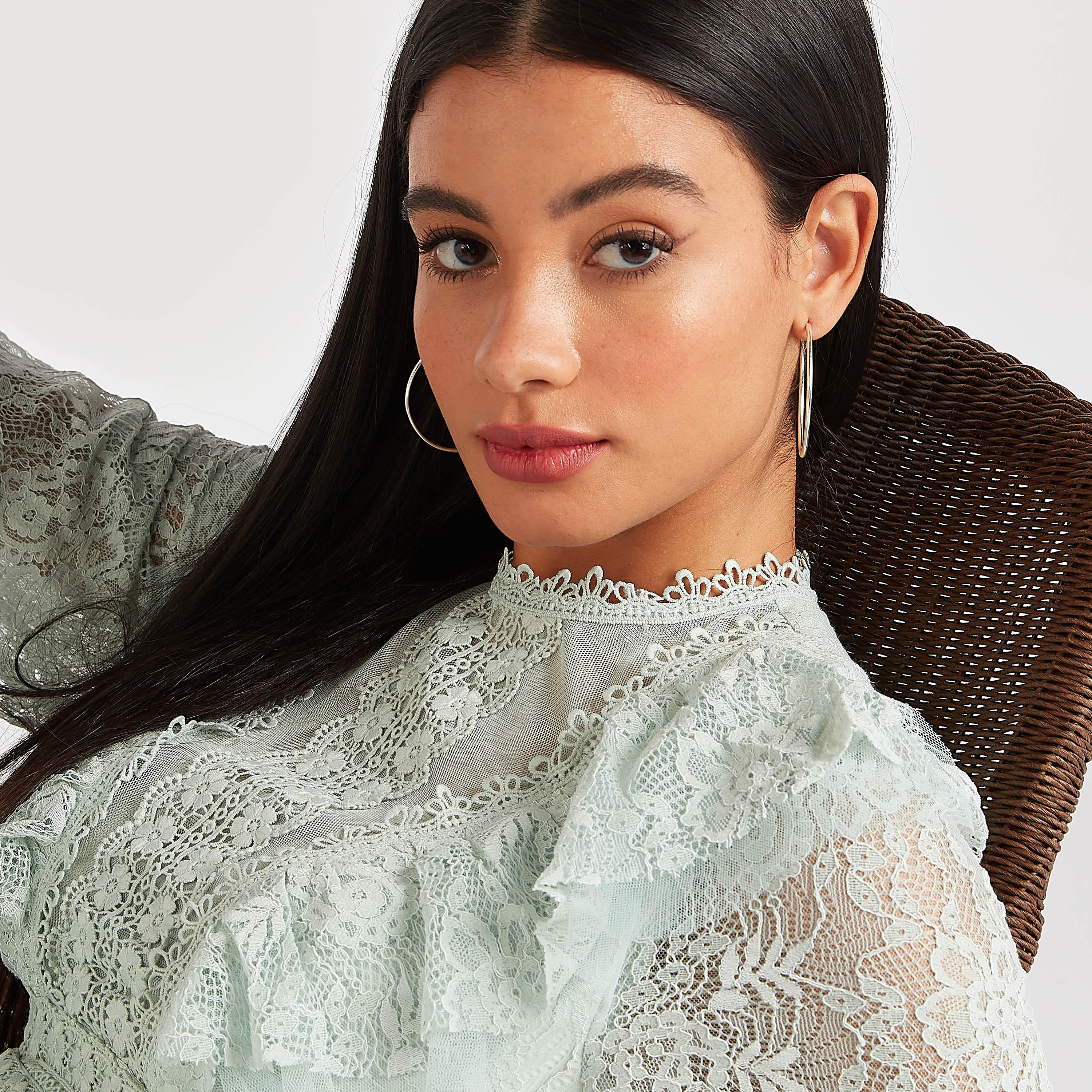 فستان إيه لاين طويل بتفاصيل دانتيل وكشكشة من آيكونيك-women-clothing-dresses-image-5