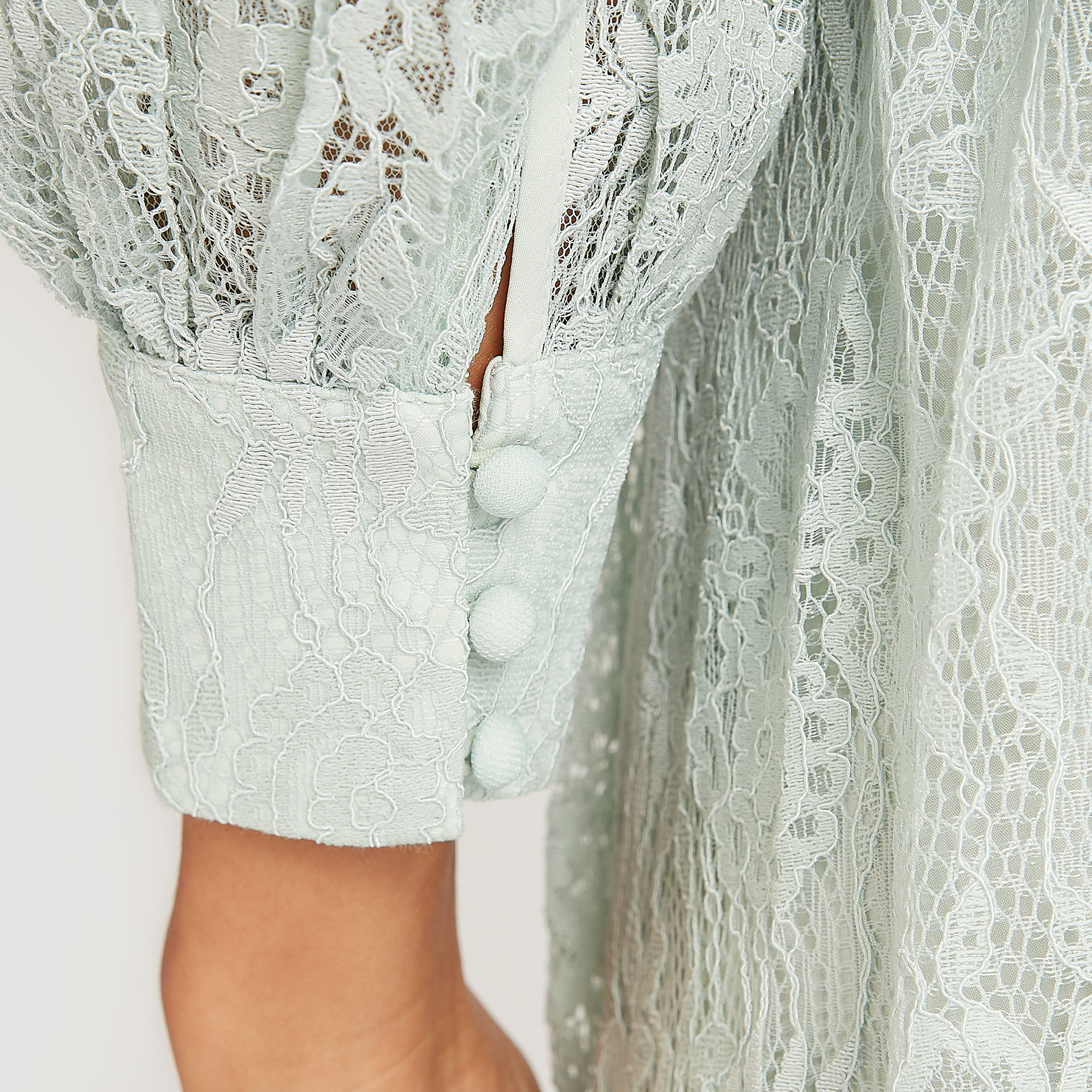 فستان إيه لاين طويل بتفاصيل دانتيل وكشكشة من آيكونيك-women-clothing-dresses-image-7